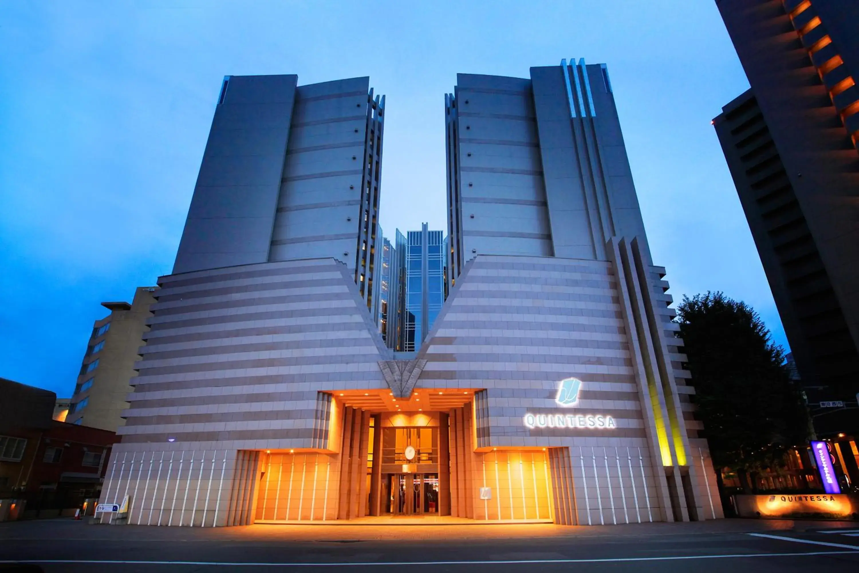 Property Building in Quintessa Hotel Sapporo Property Building in Quintessa Hotel Sapporo