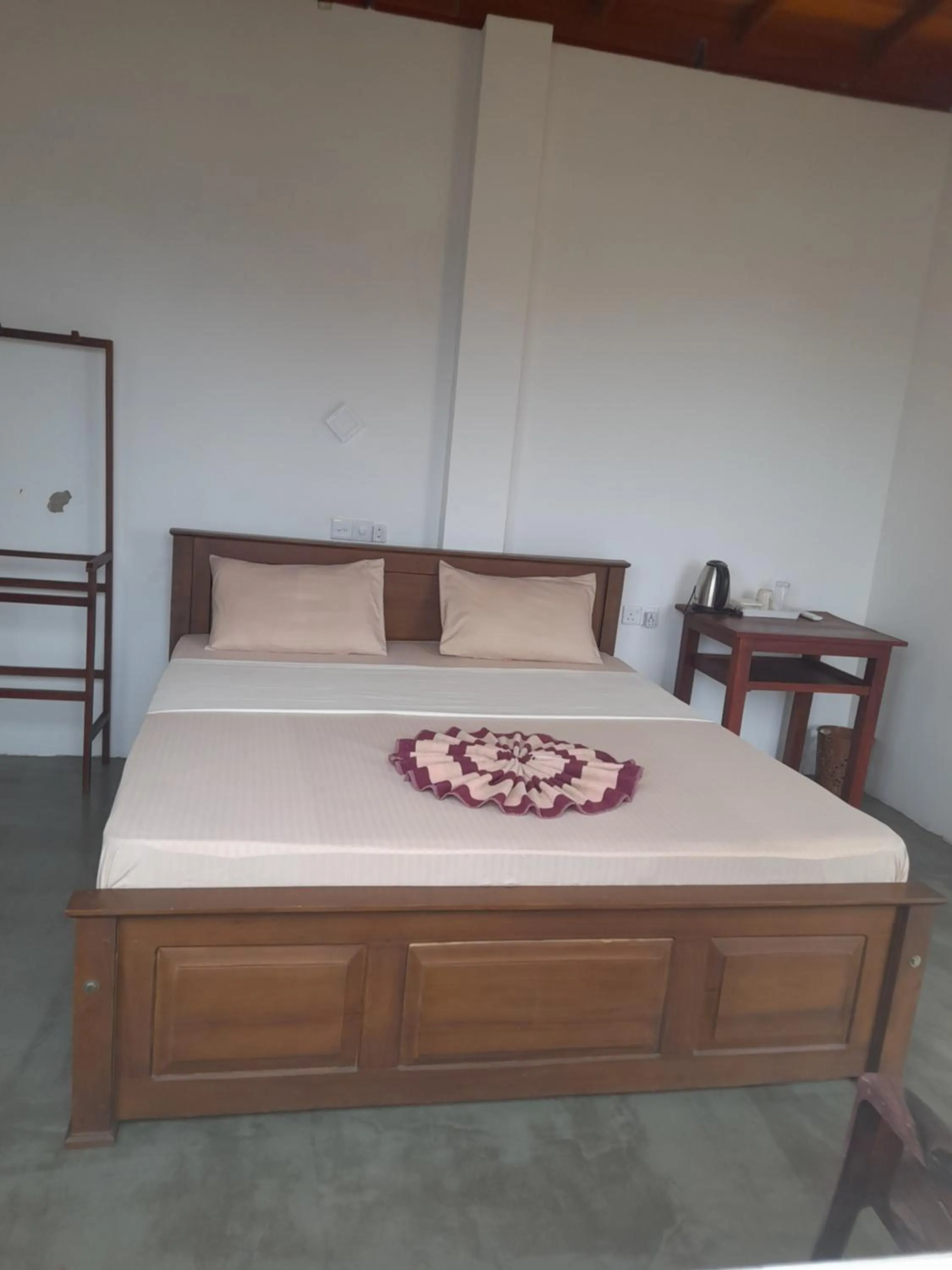 Bed in Hotel Remember