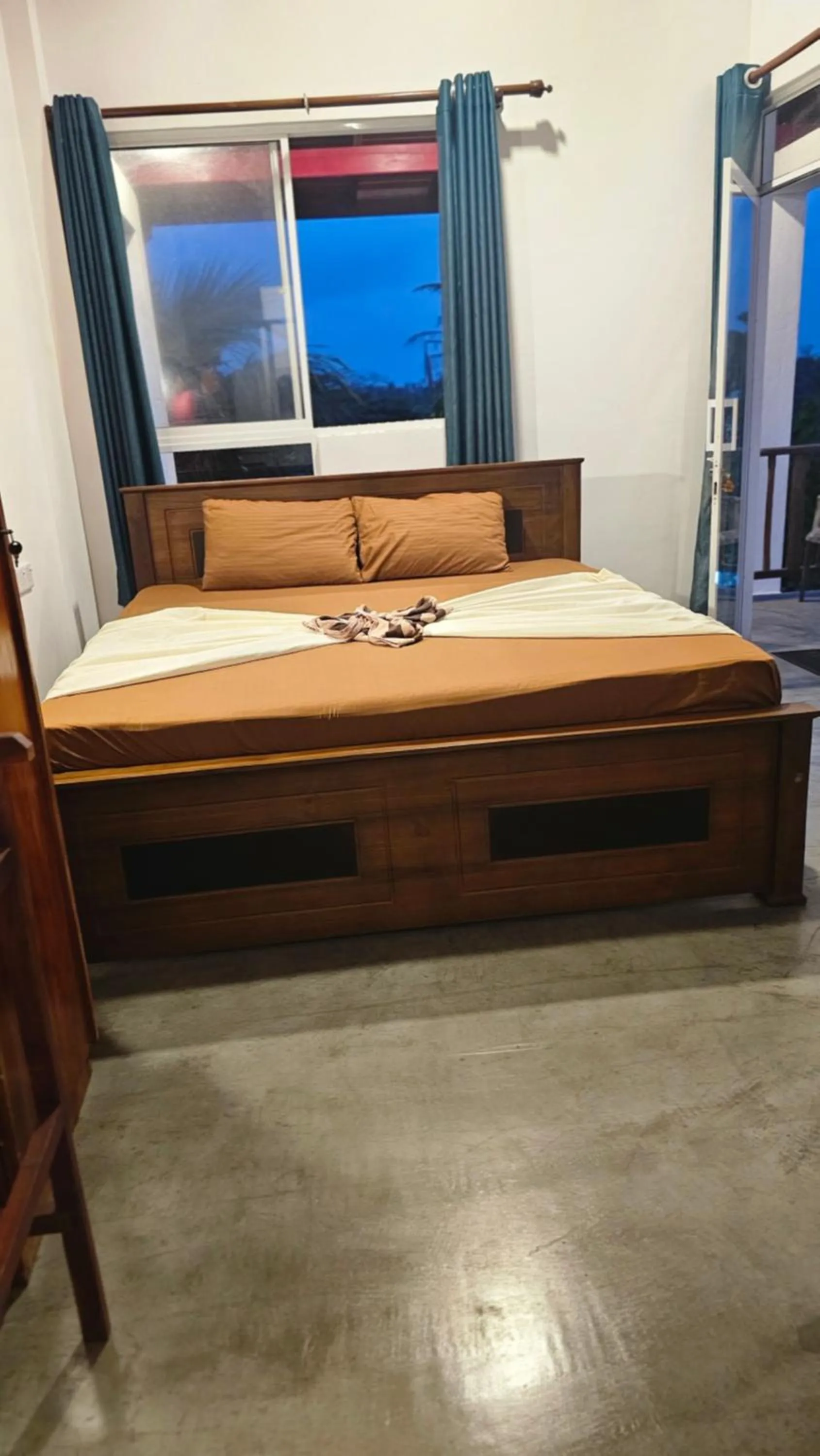 Bed in Hotel Remember