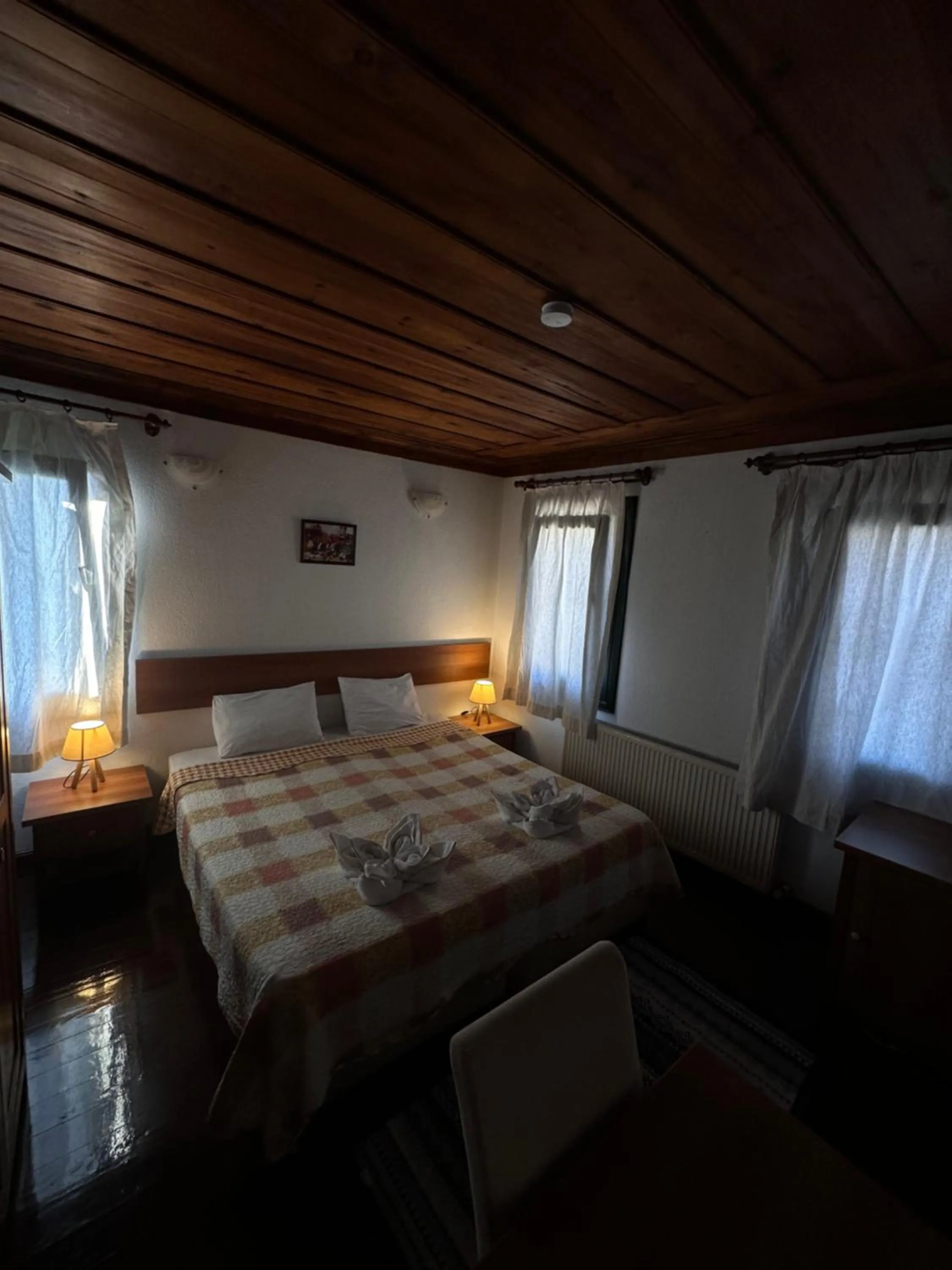 Photo of the whole room in Akay Hotel