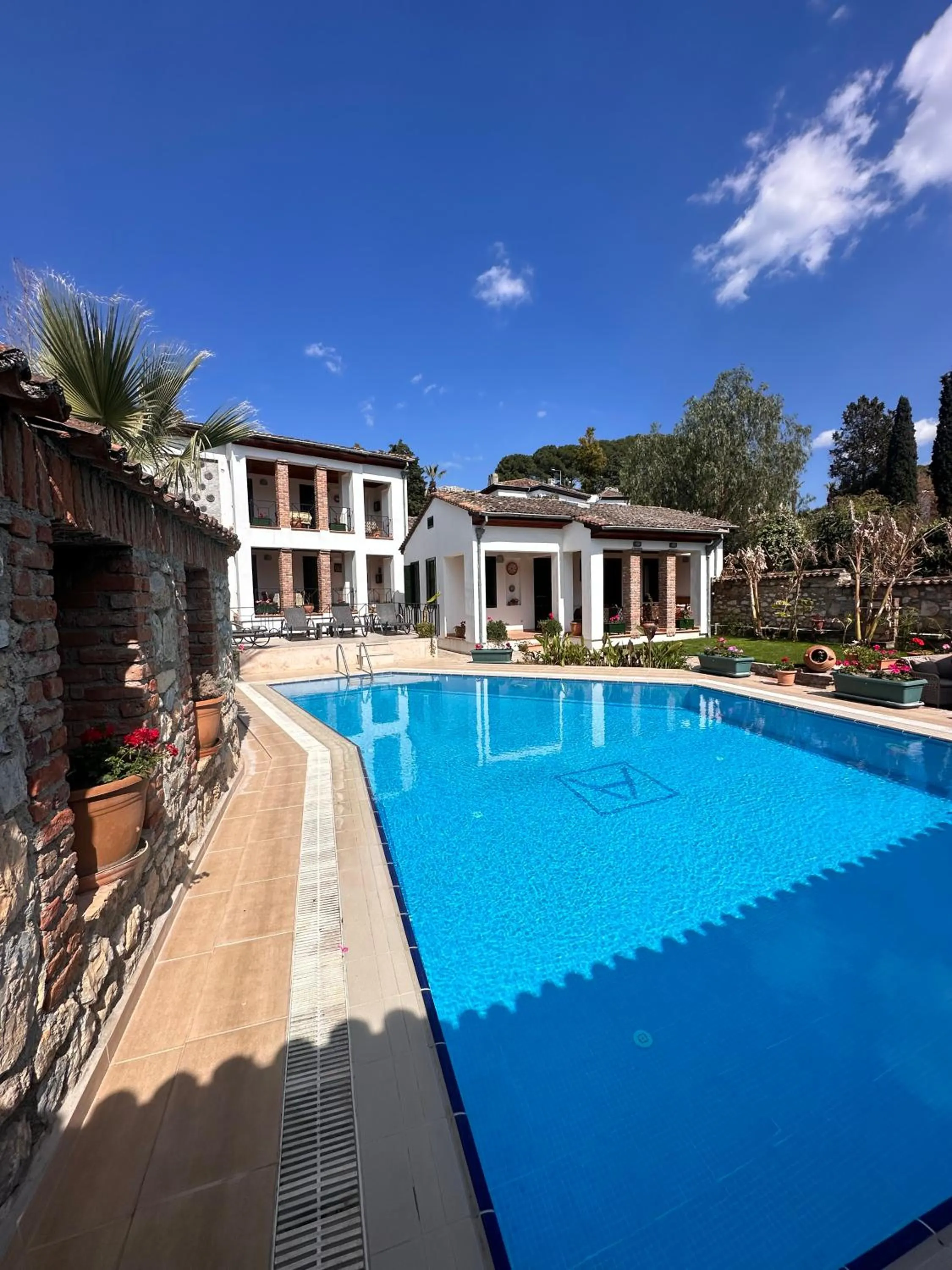 Swimming pool in Akay Hotel