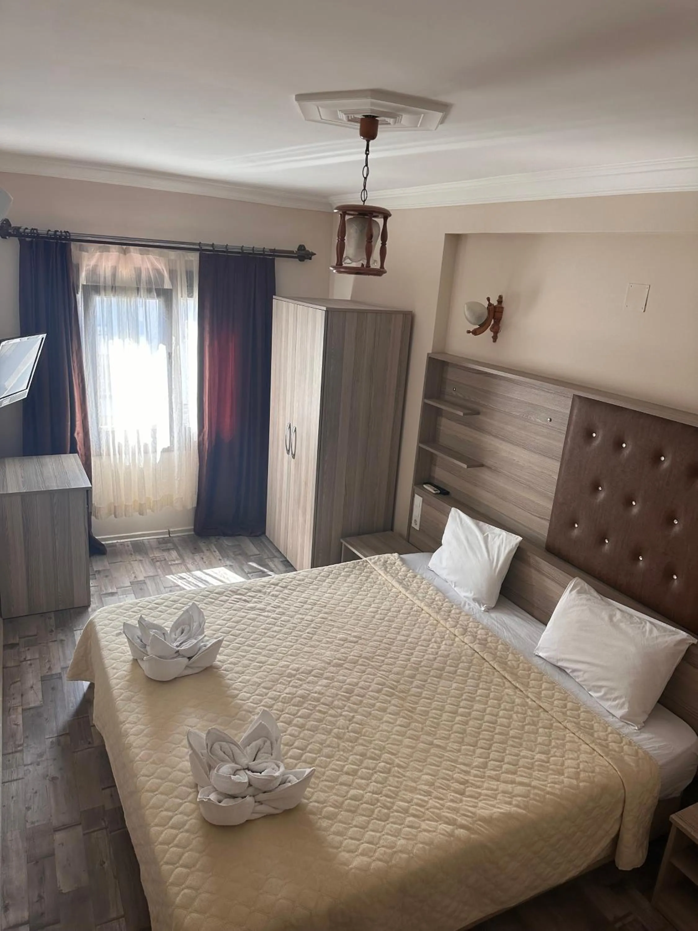 Bedroom in Akay Hotel
