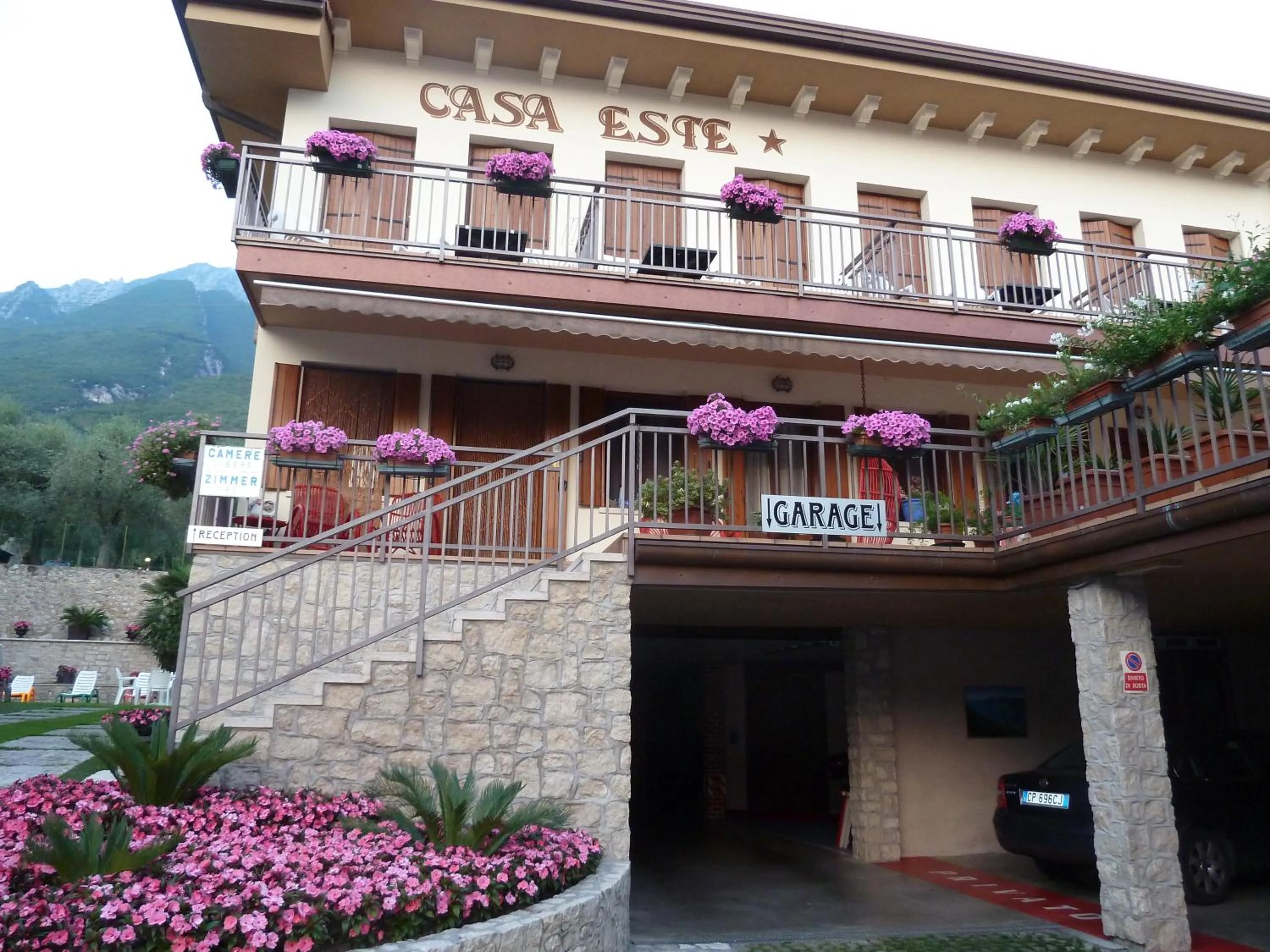 Property building in Albergo Casa Este