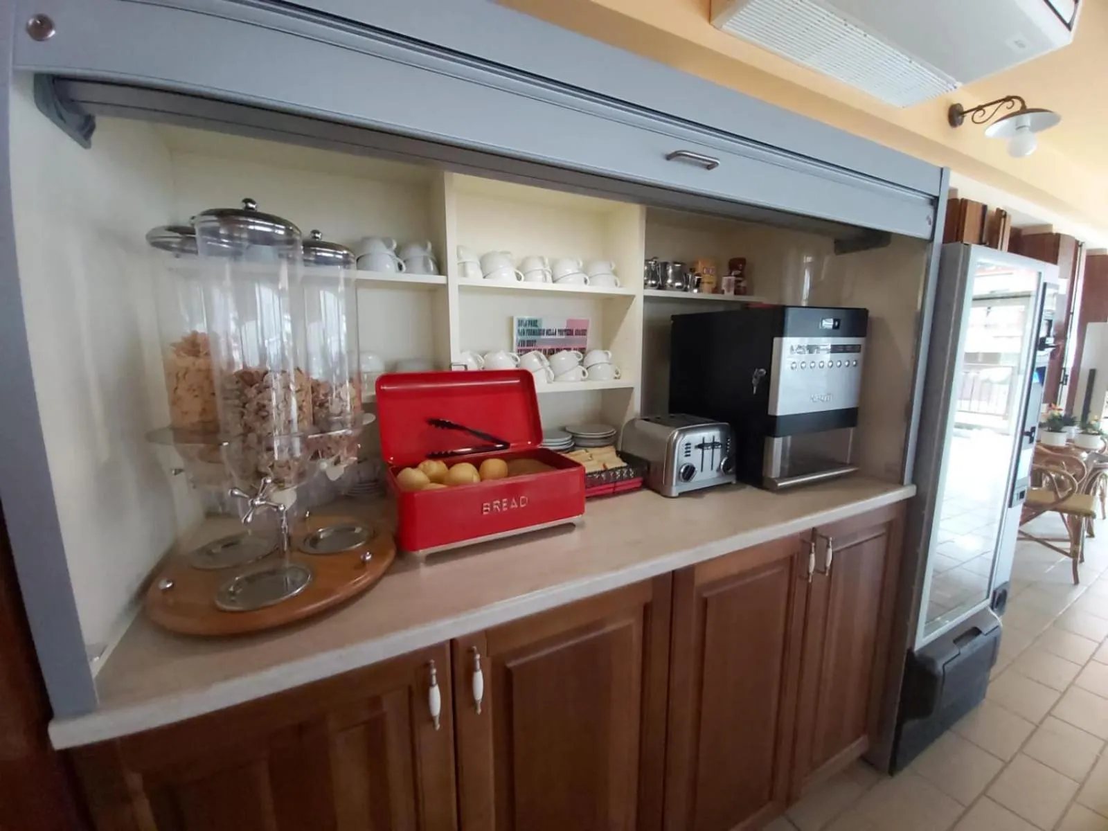 Breakfast in Albergo Casa Este