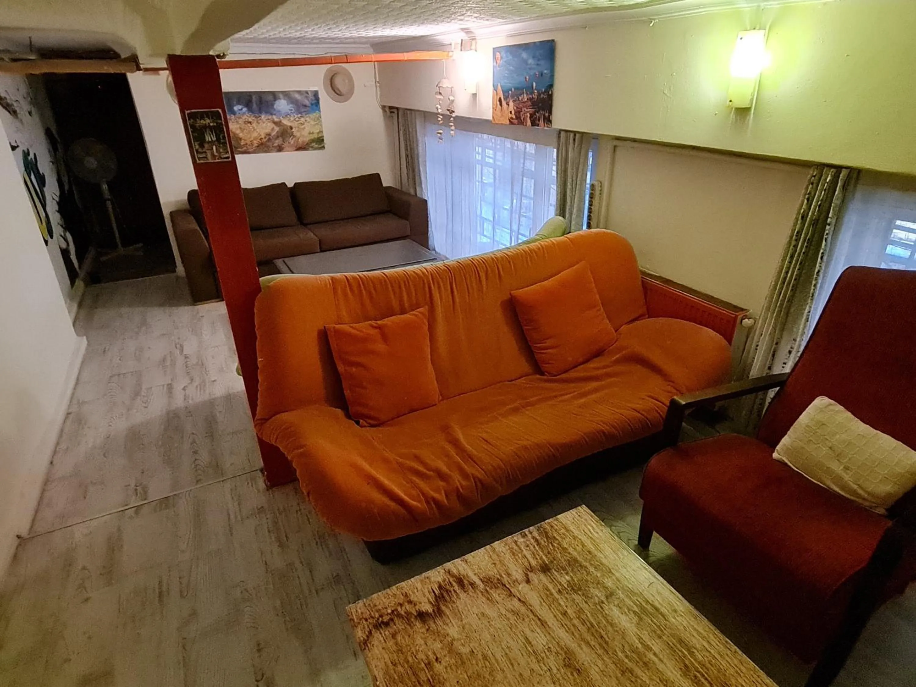 Living room in TAXİM HOSTEL