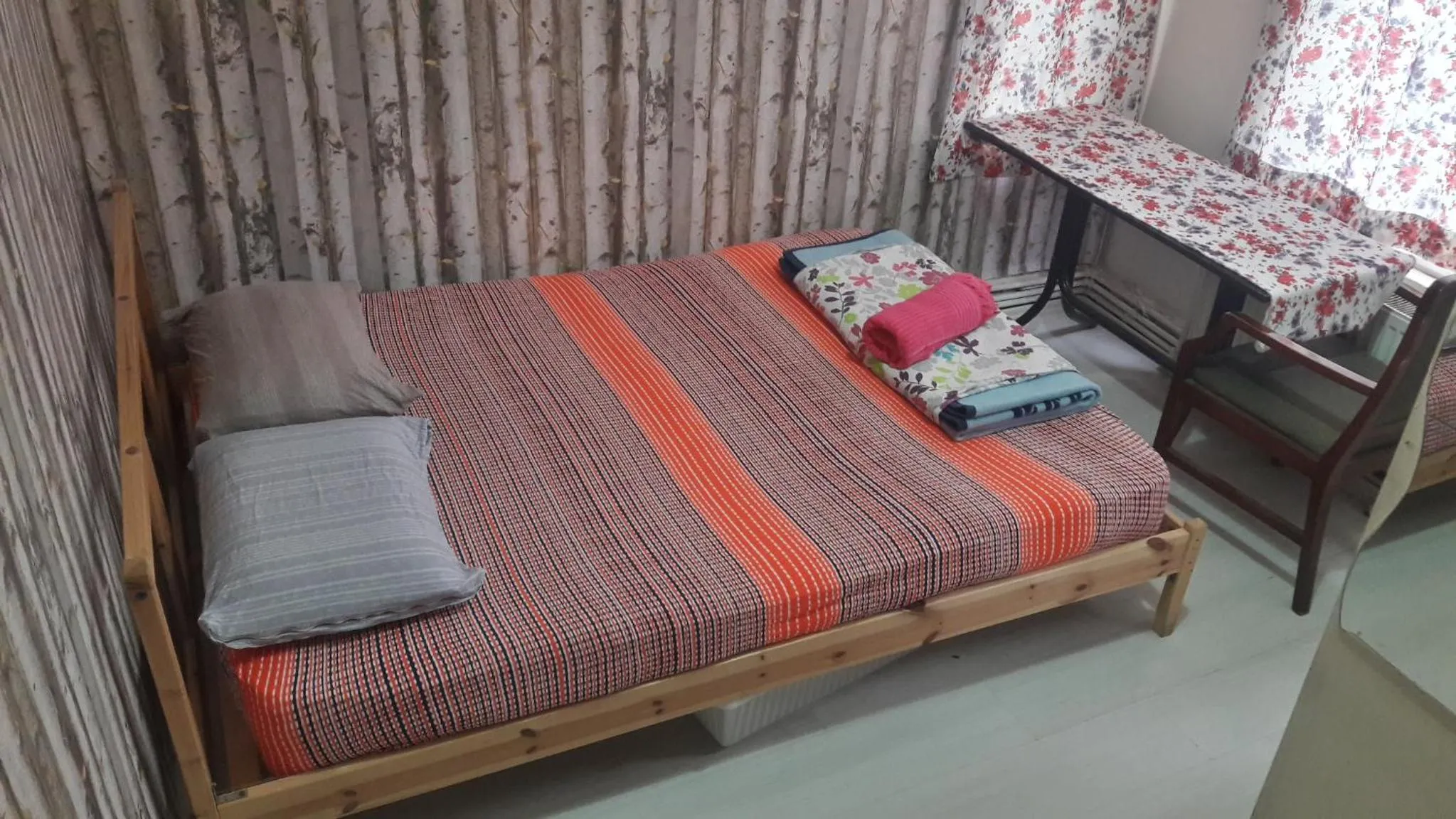 Decorative detail, Bed in TAXİM HOSTEL