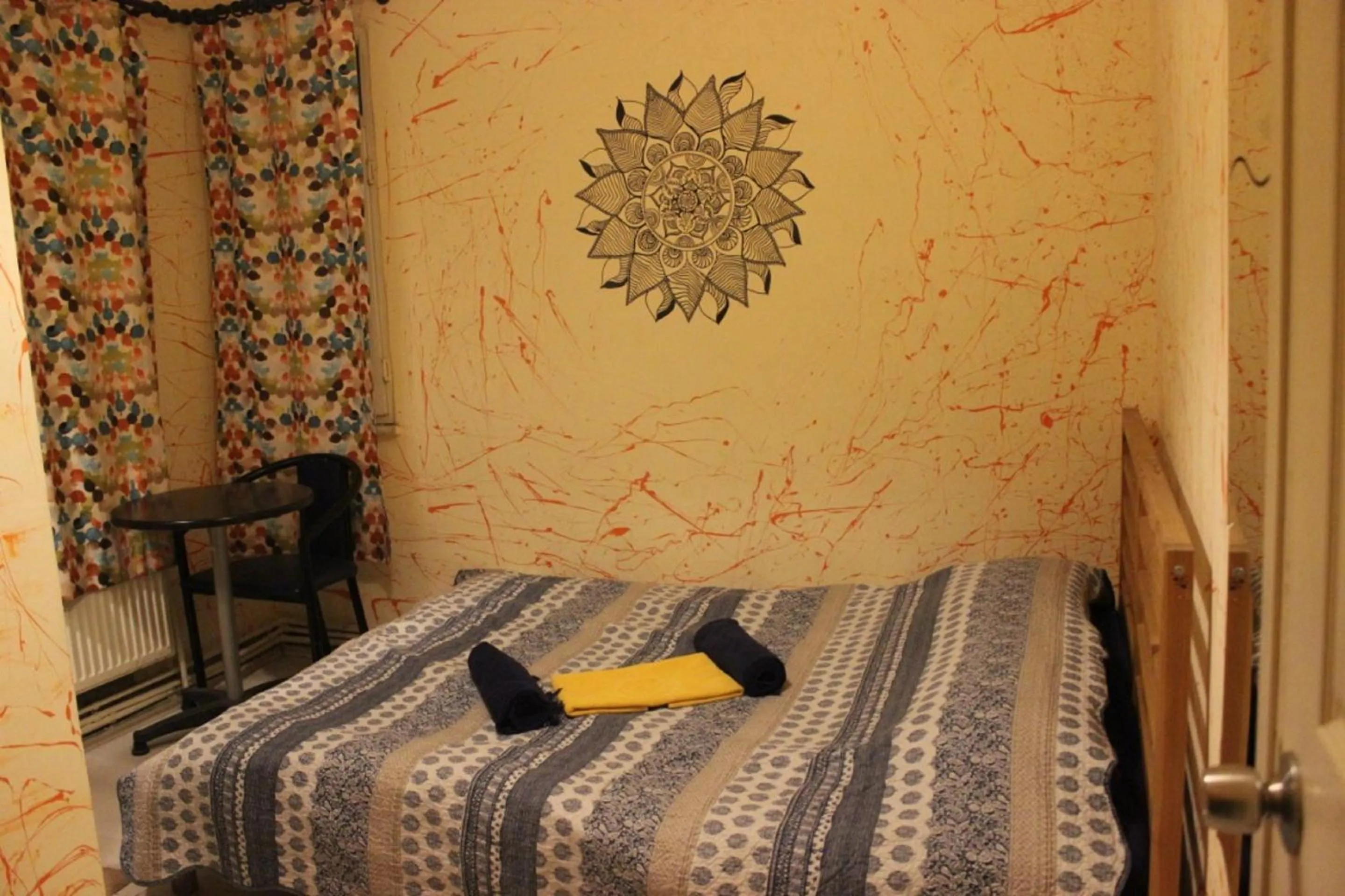 Bedroom, Bed in TAXİM HOSTEL