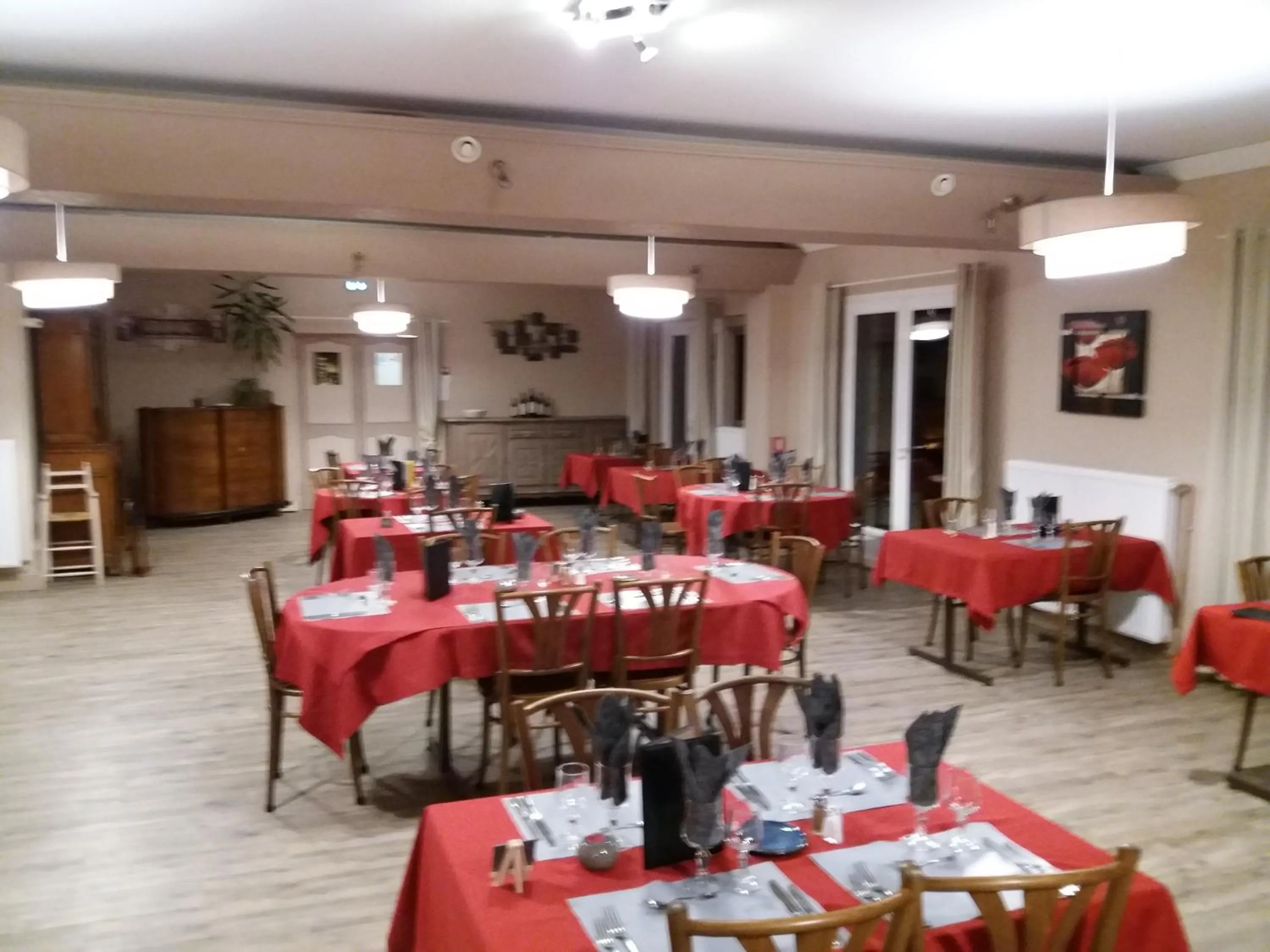 Restaurant/places to eat in Auberge des Etangs