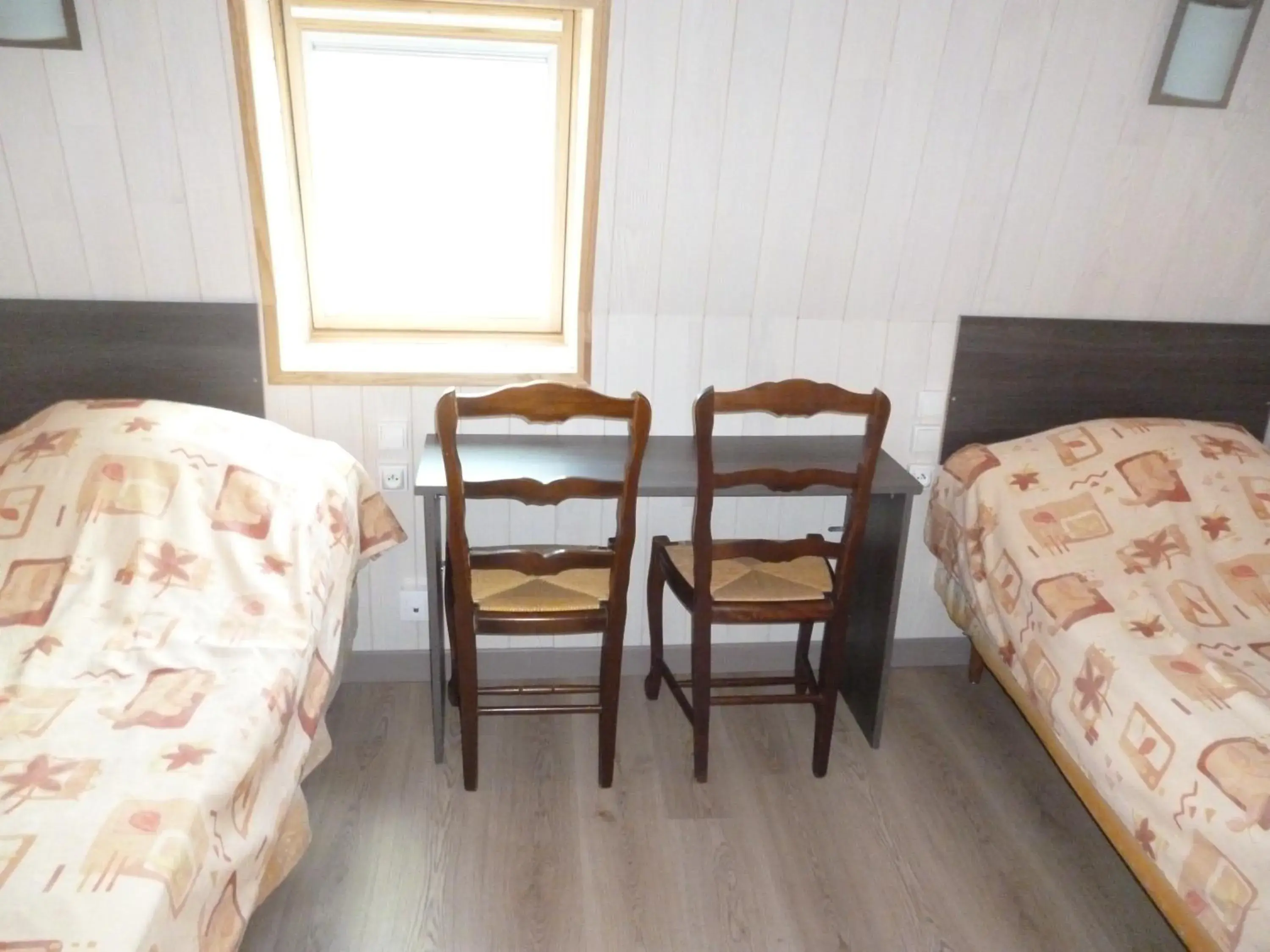 Twin Room in Auberge des Etangs Twin Room in Auberge des Etangs