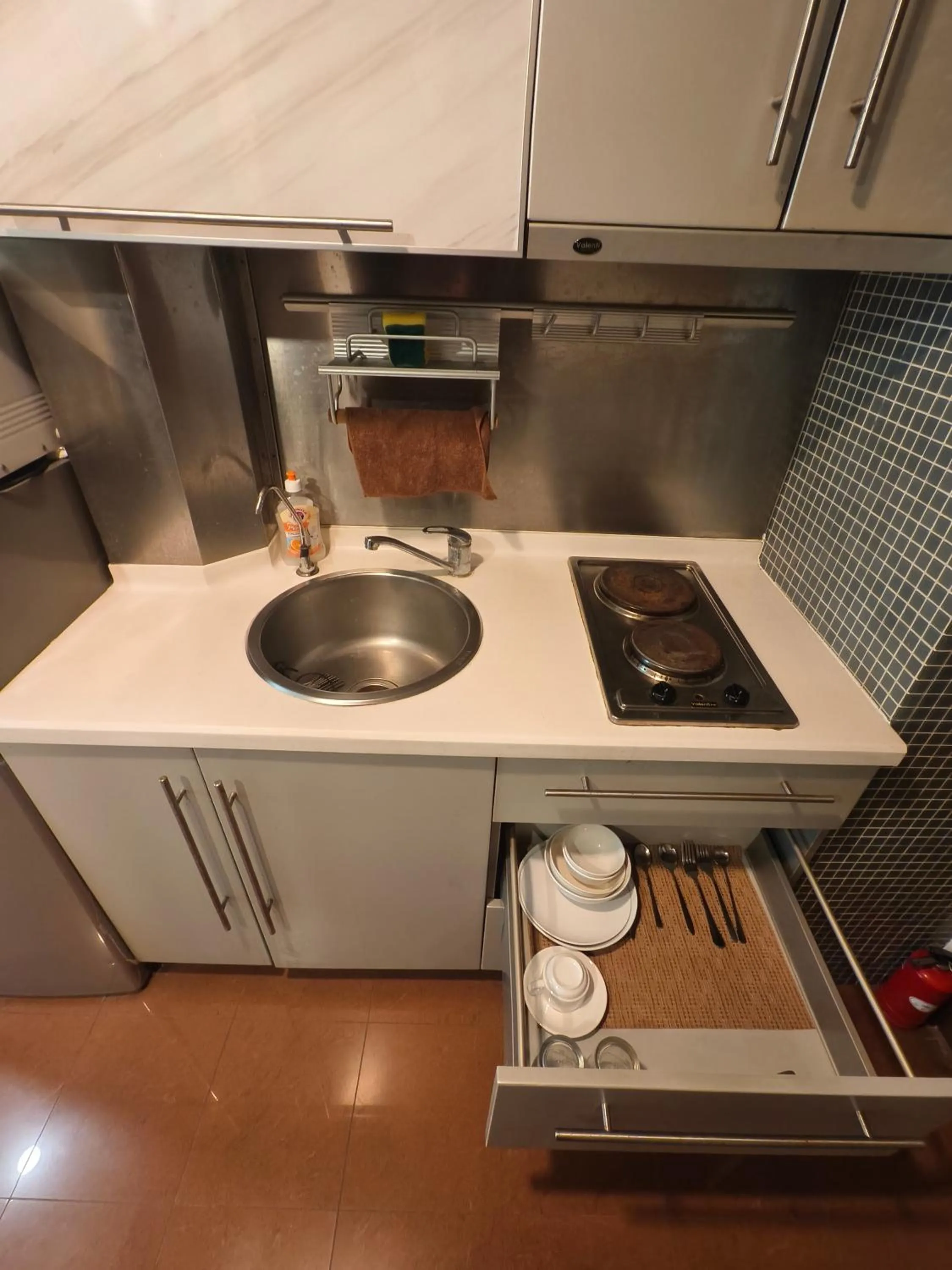 Kitchen or kitchenette in Xinshikong Apartments- Abest Zhongshan Park No.1