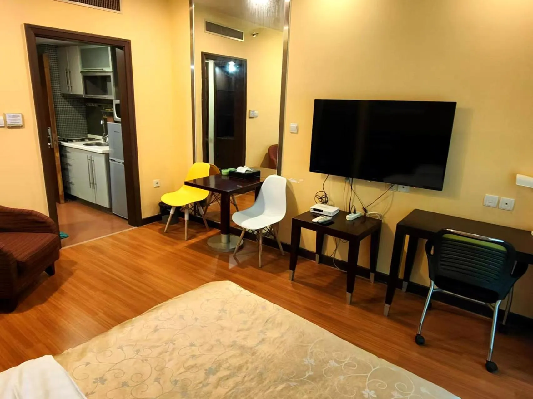 Xinshikong Apartments- Abest Zhongshan Park No.1