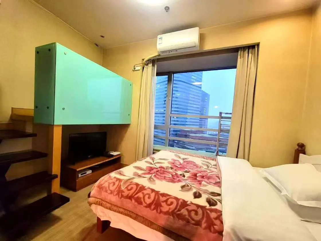 Bed in Xinshikong Apartments- Abest Zhongshan Park No.1