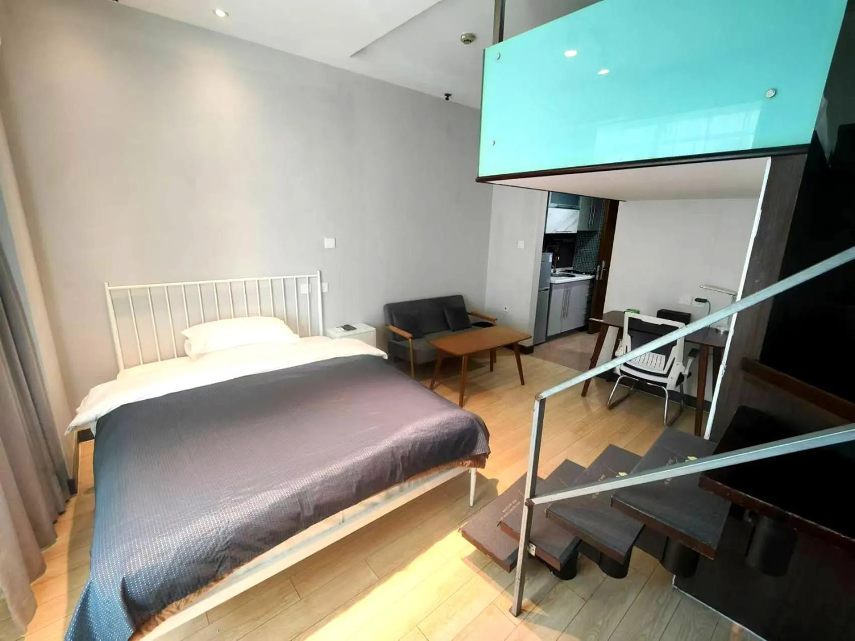 Bed in Xinshikong Apartments- Abest Zhongshan Park No.1