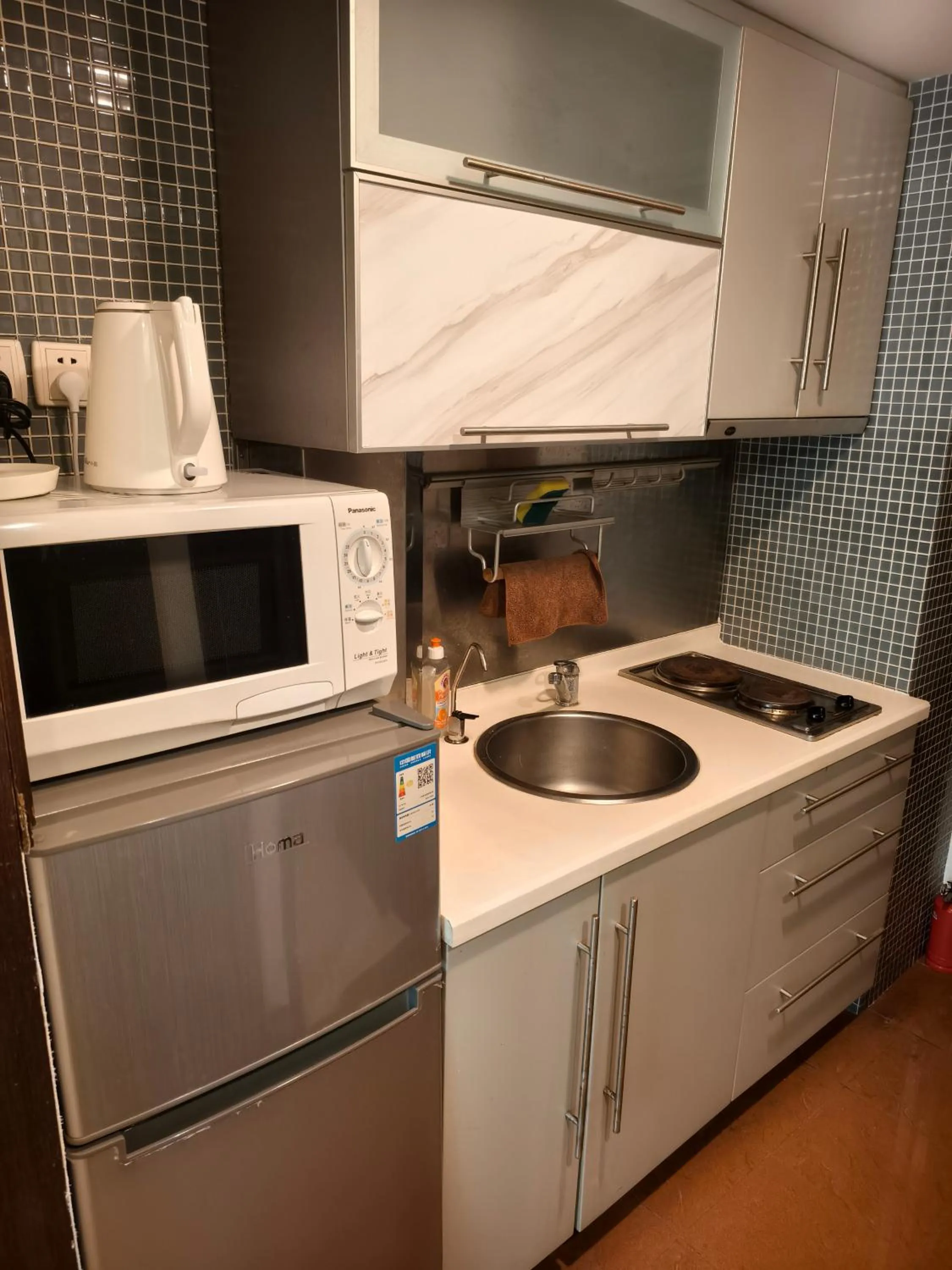 Kitchen or kitchenette in Xinshikong Apartments- Abest Zhongshan Park No.1