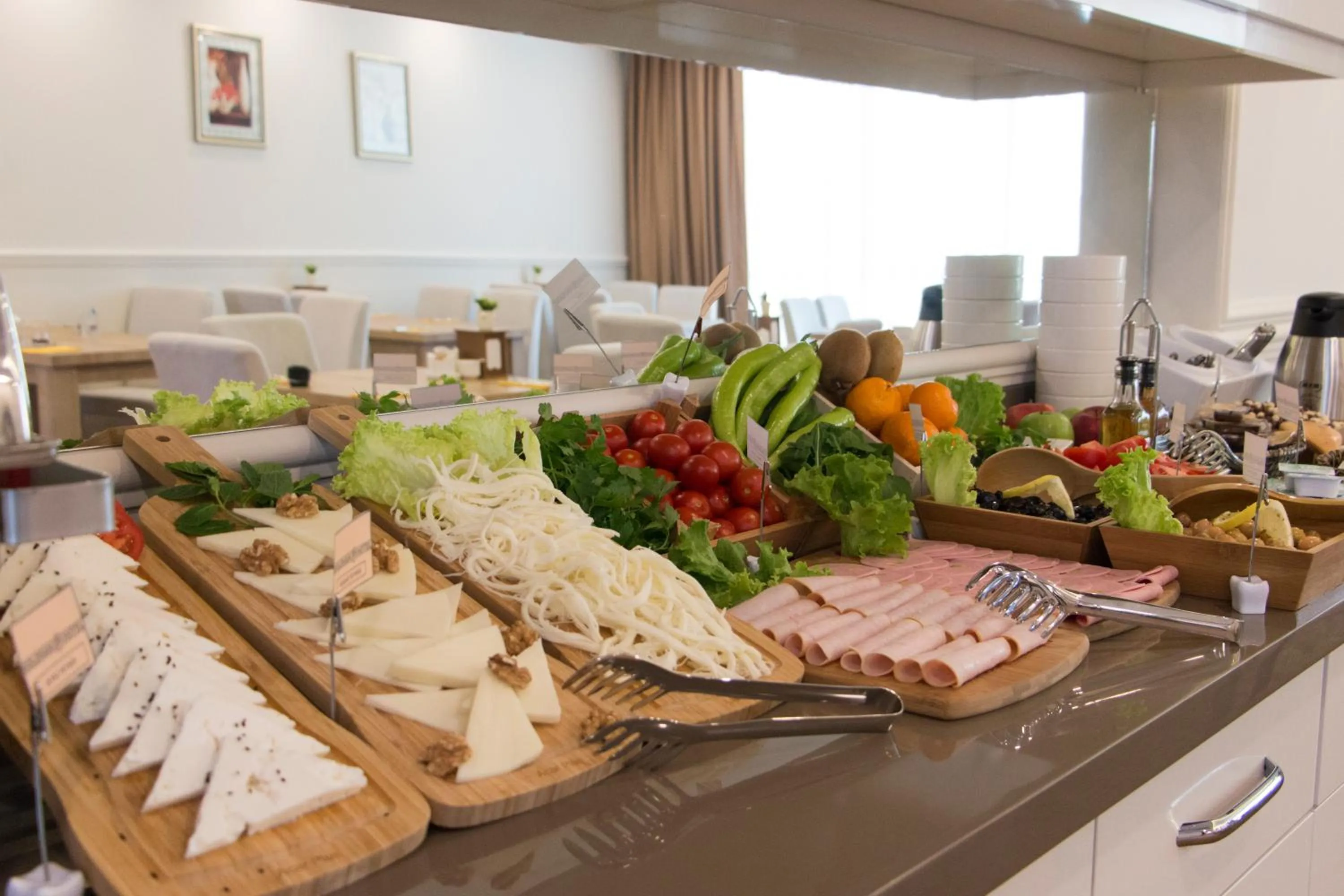 Breakfast in Goldhan Hotel