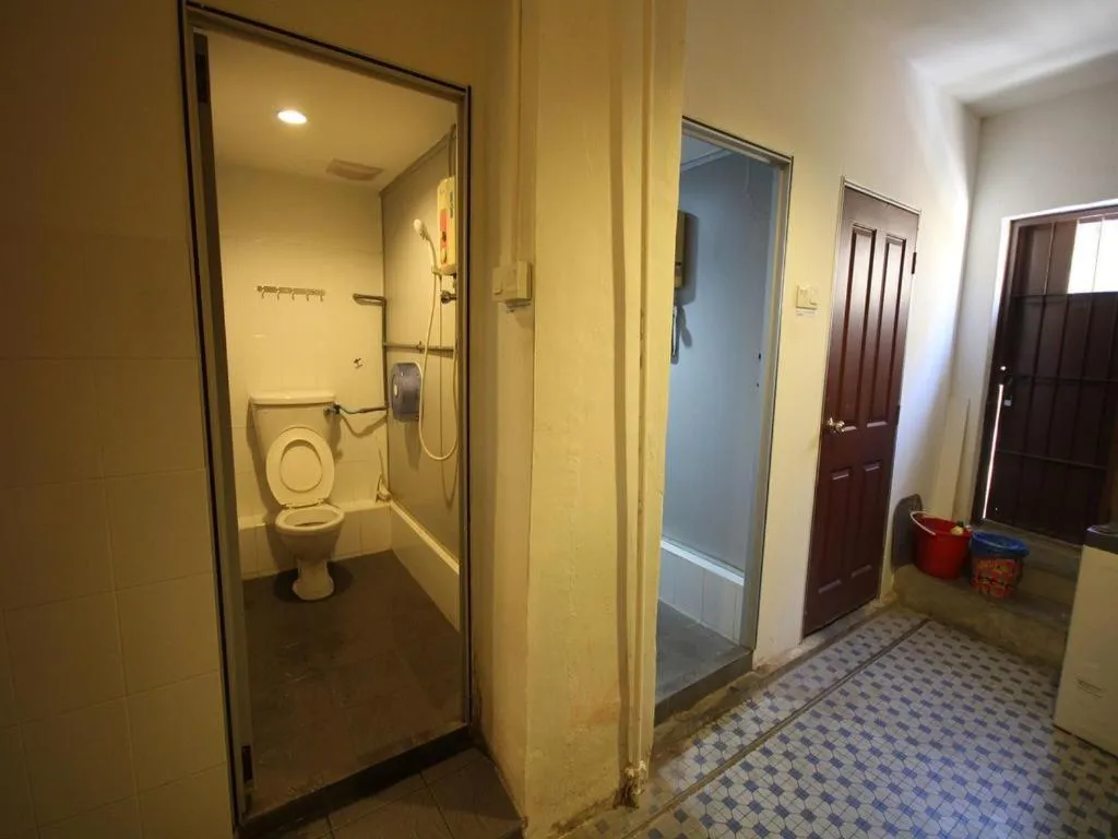 Property building in Cocoa Mews Cafe and Homestay