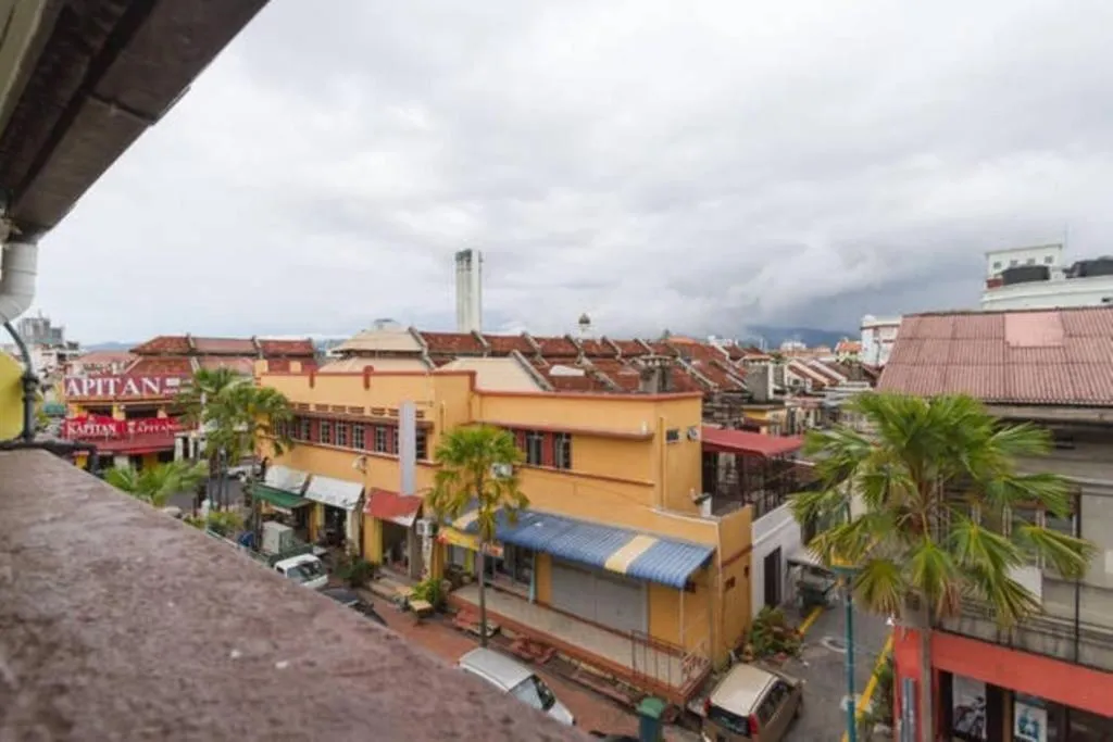 Cocoa Mews Cafe and Homestay