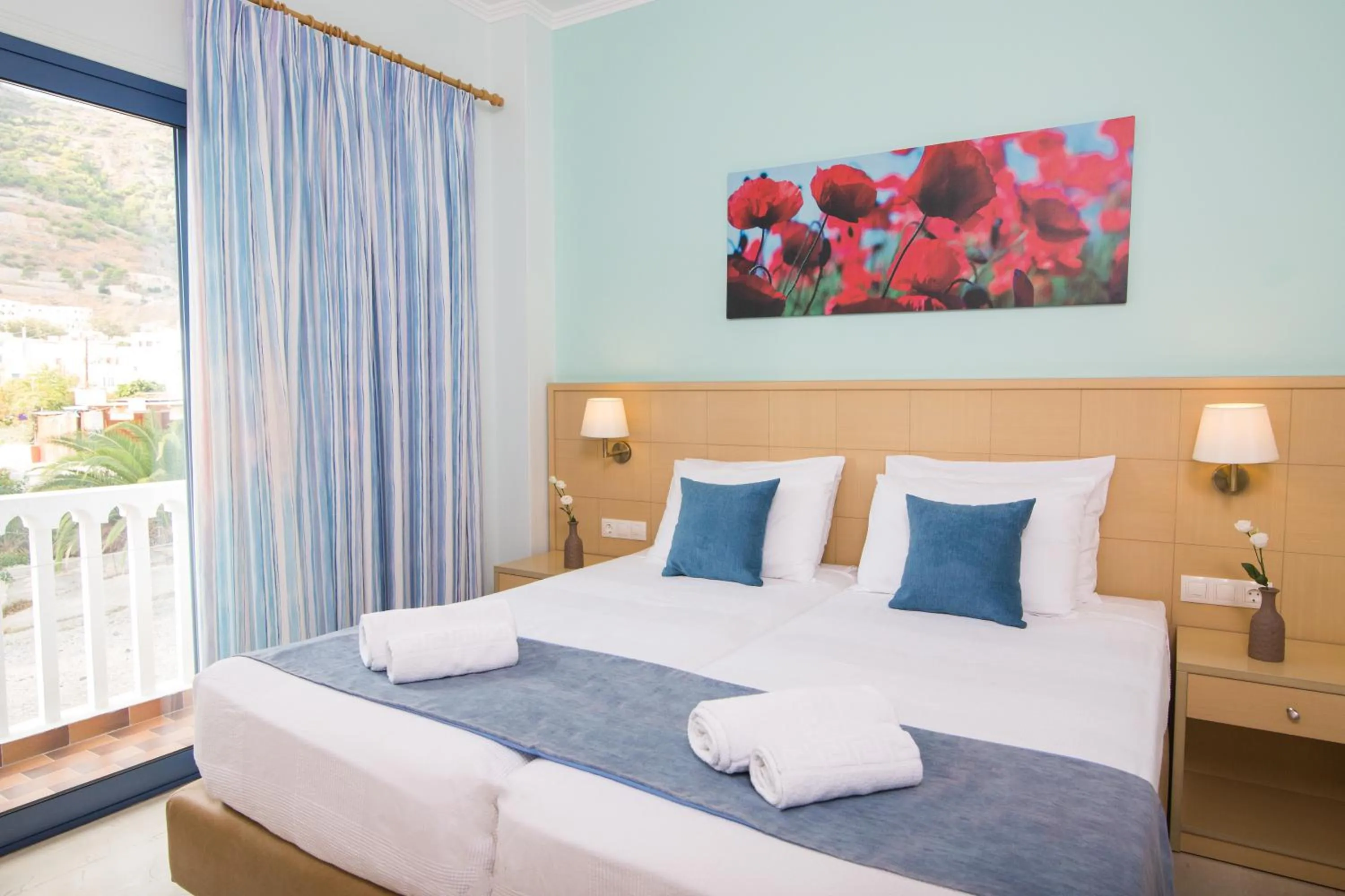 Bed in Hotel Sunshine