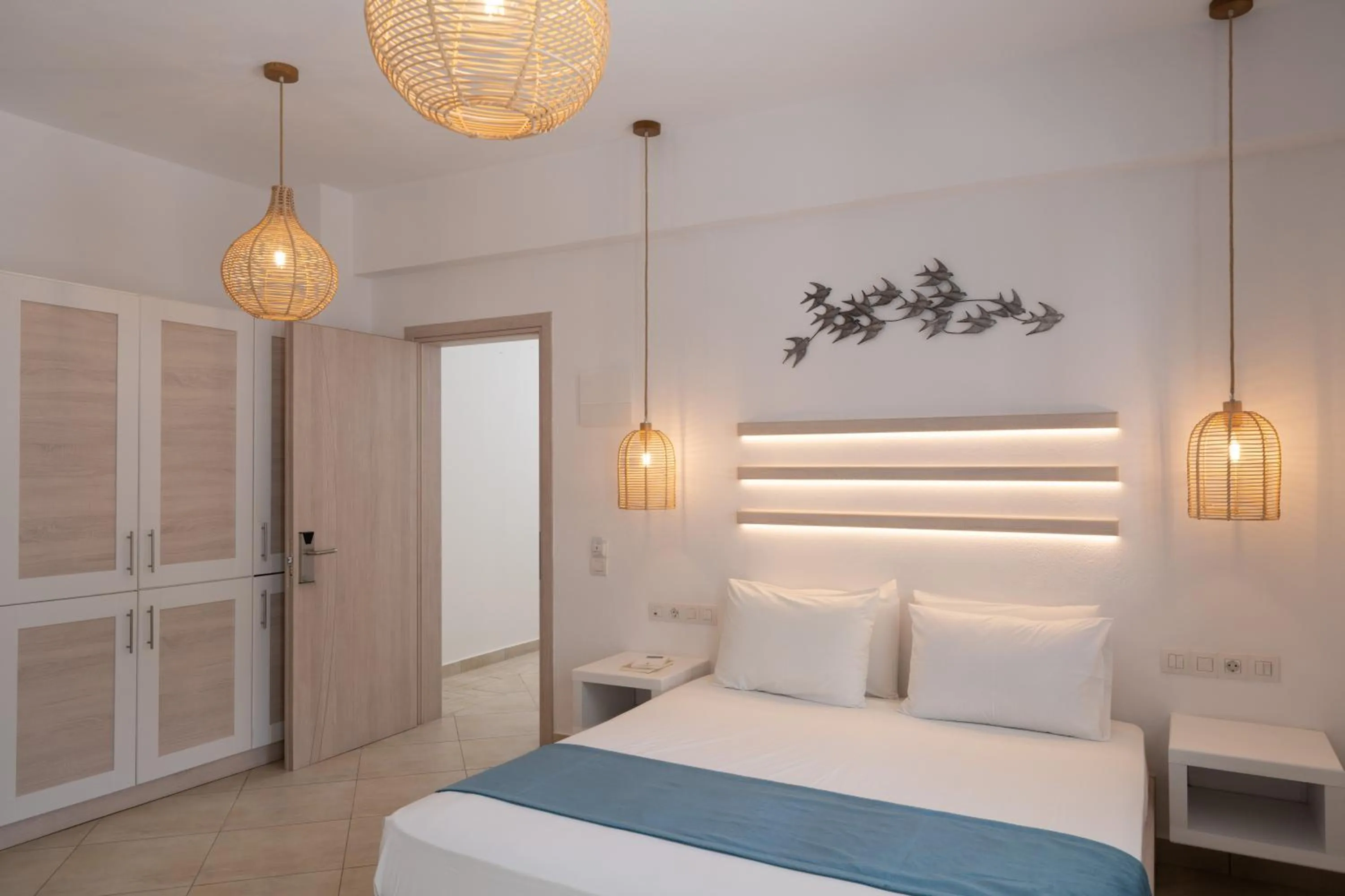 Bed in Hotel Sunshine