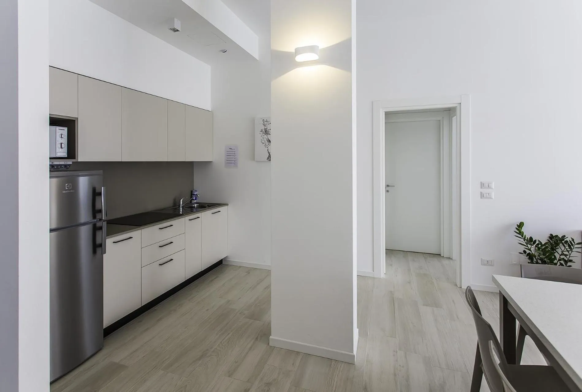 Kitchen or kitchenette in Residenza Turistica Alberghiera Blue Marine