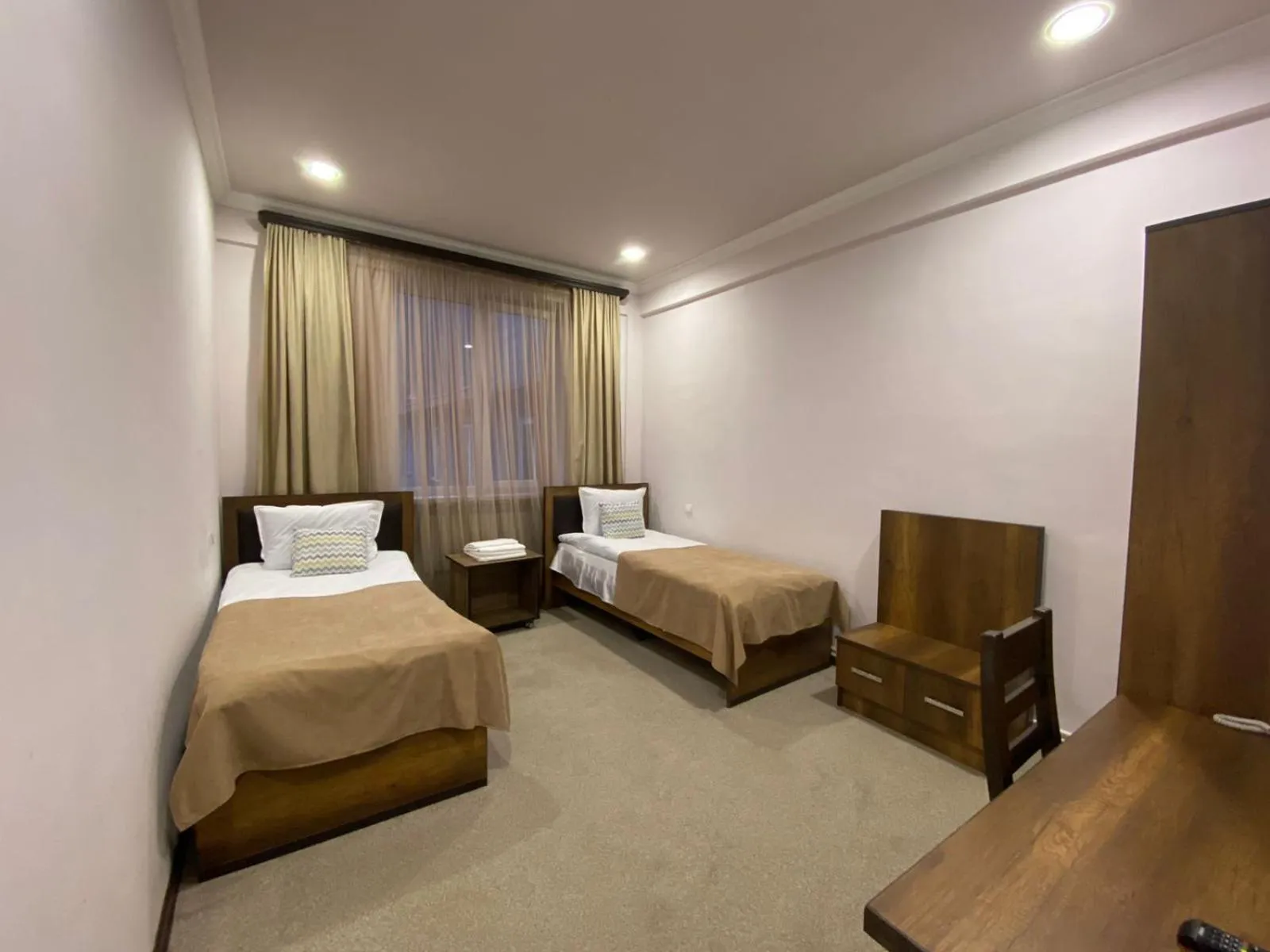 Photo of the whole room, Bed in Mina Hotel