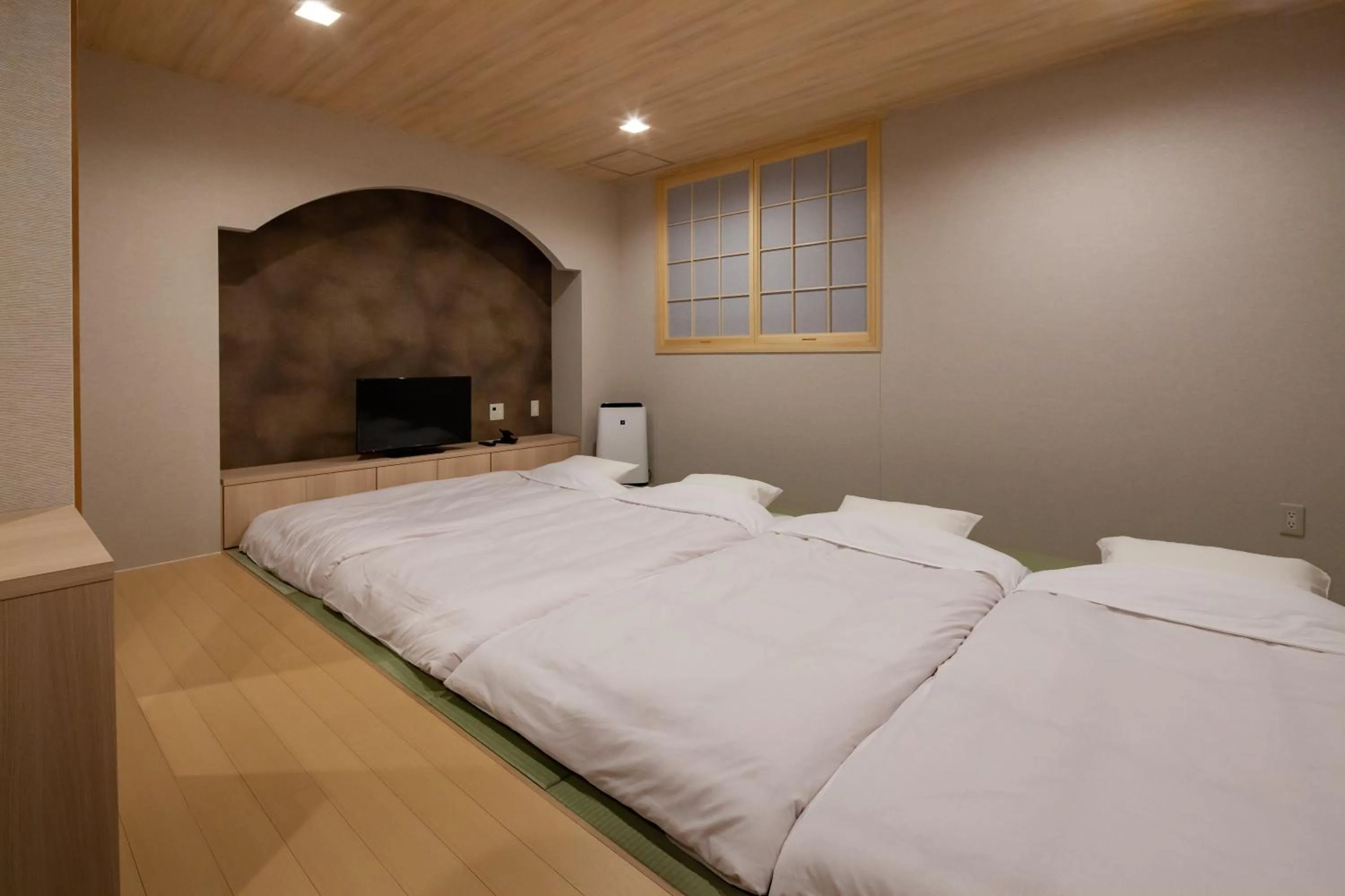 Bed in Y's CABIN&HOTEL Naha Kokusai Street