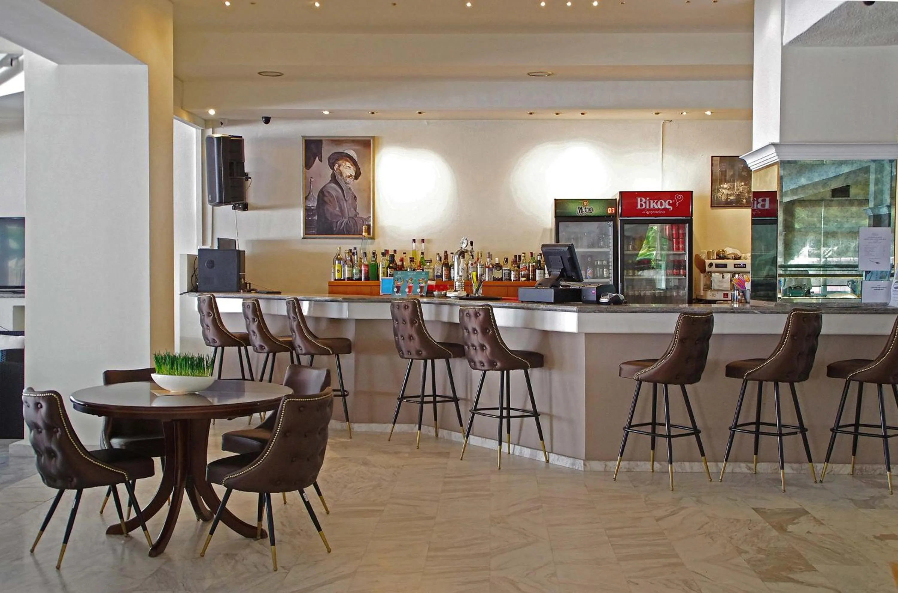 Lounge or bar in Sun Beach Hotel