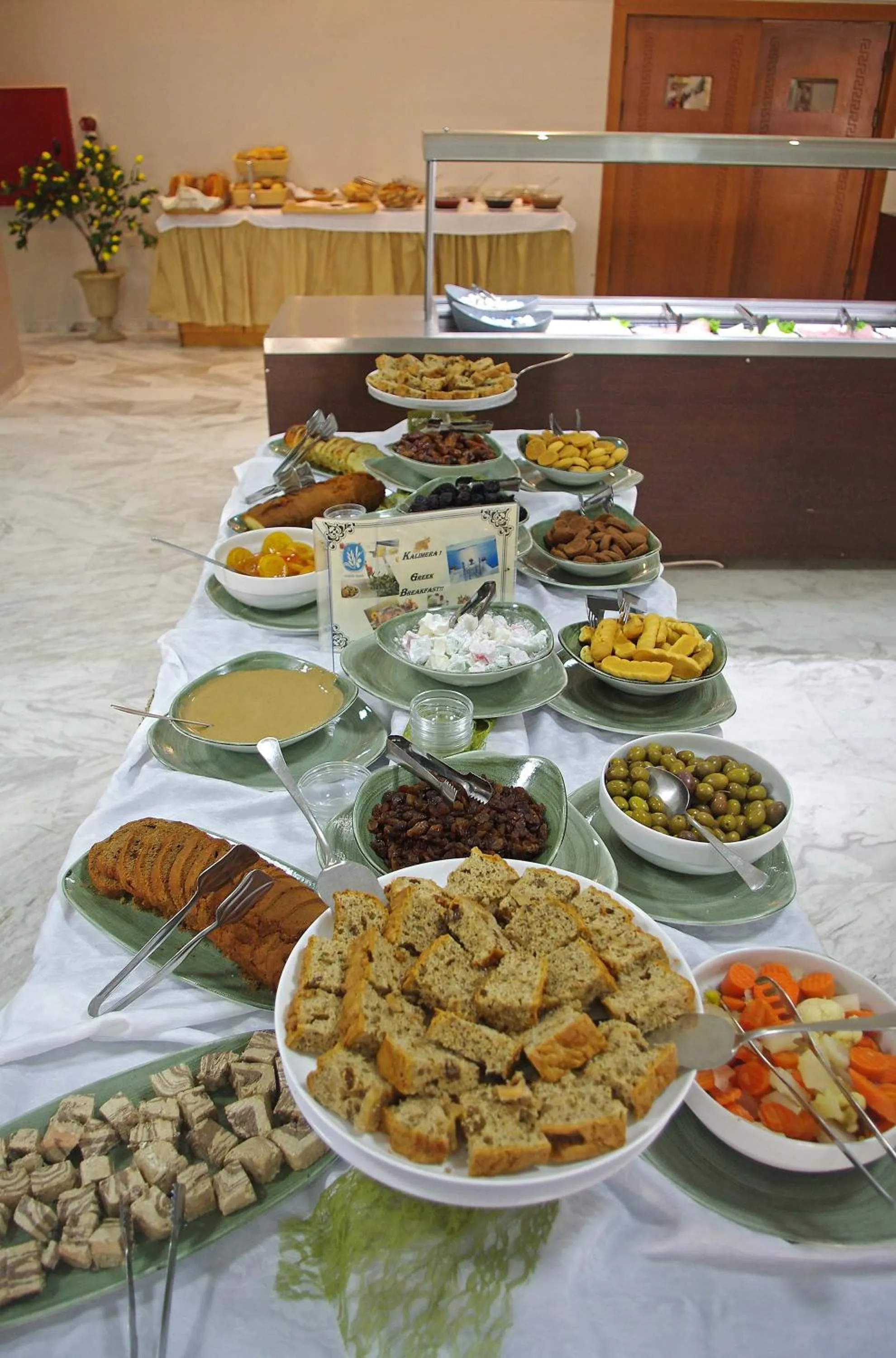 Food in Sun Beach Hotel