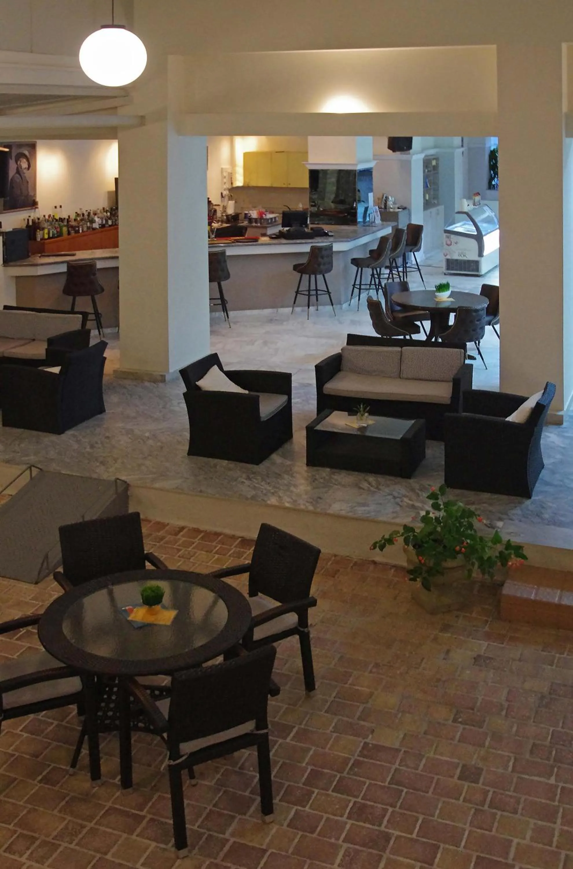 Lobby or reception in Sun Beach Hotel