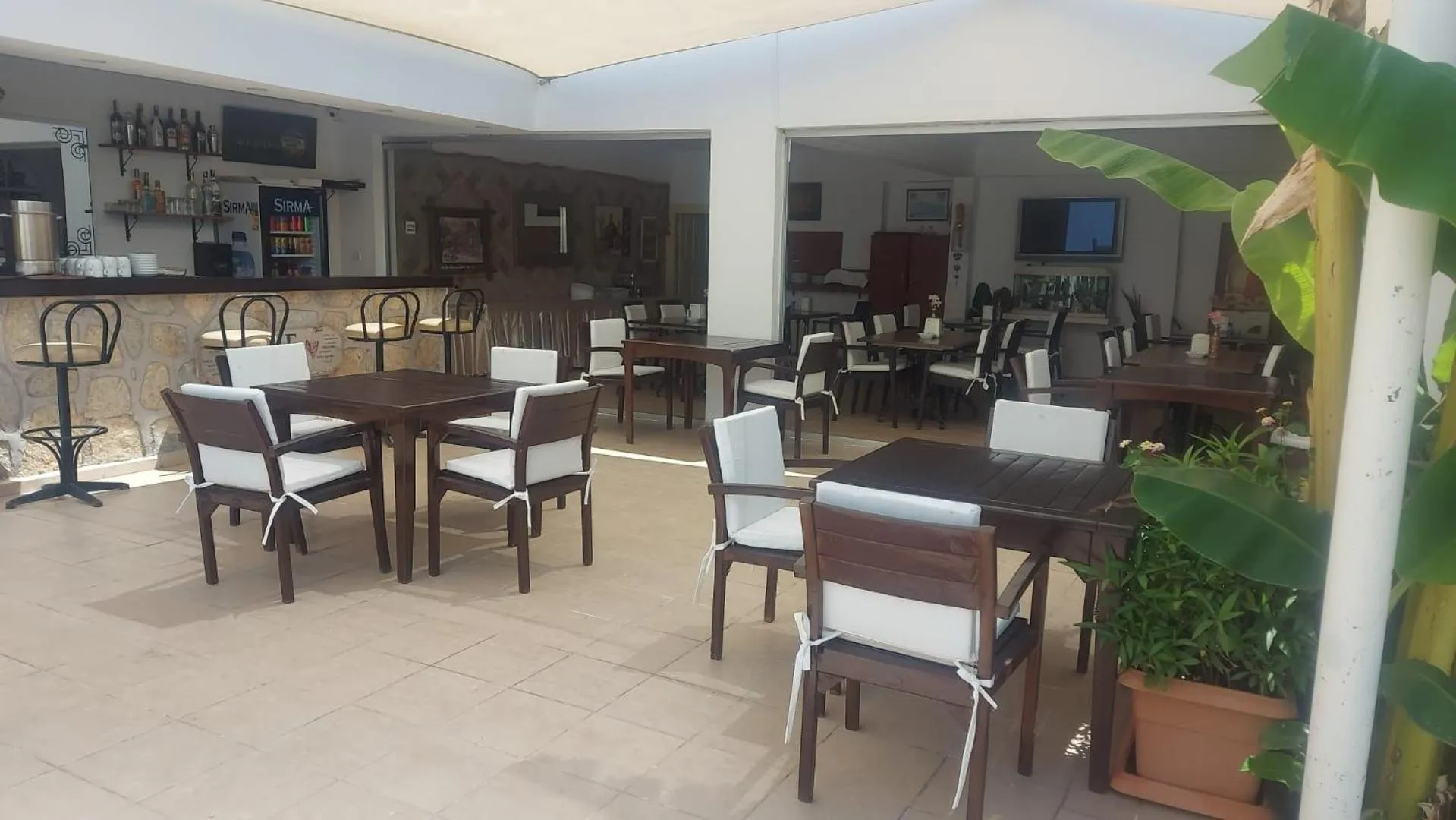 Restaurant/places to eat in Canna Garden Hotel - Adult Only