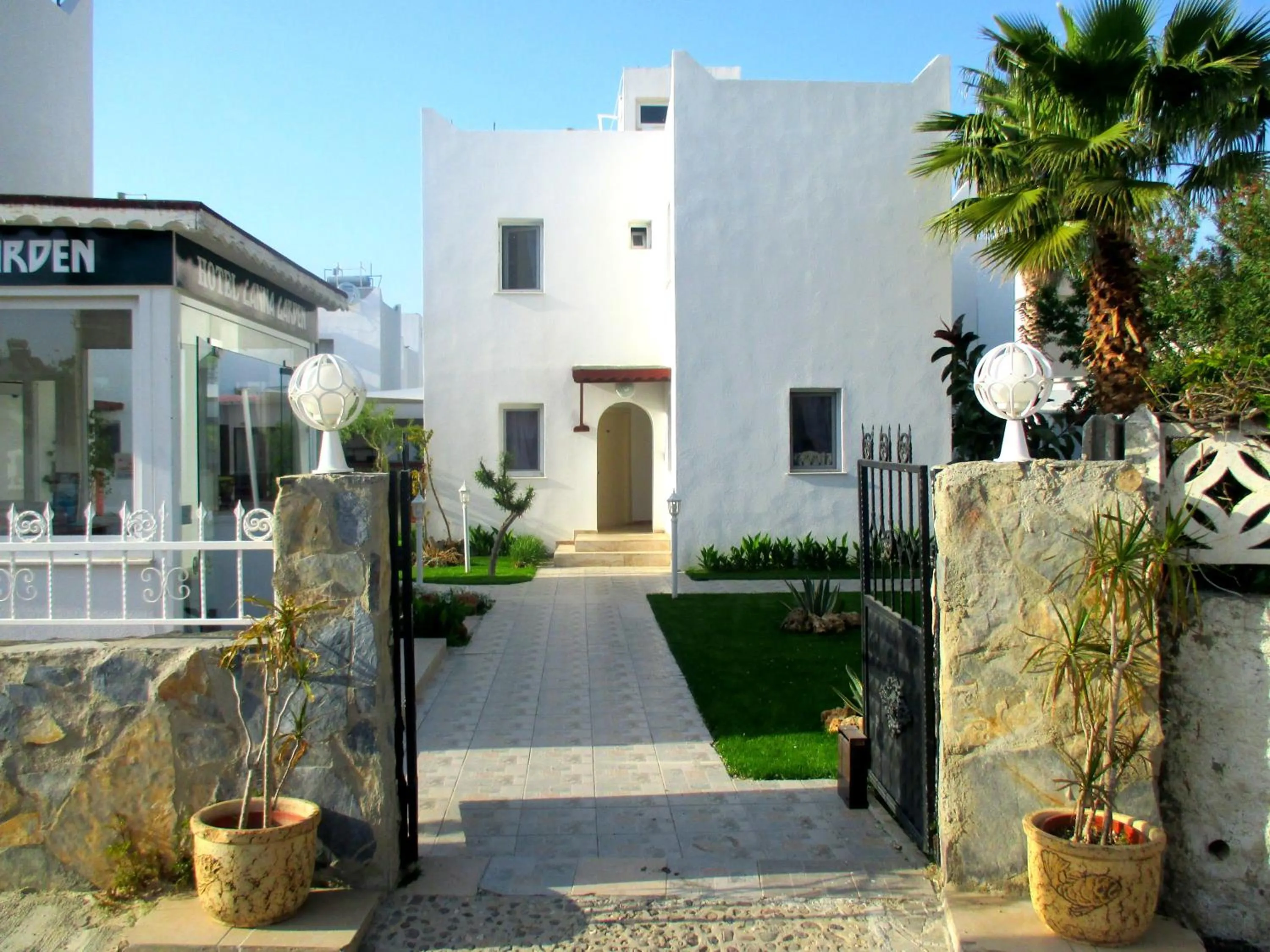 Facade/entrance in Canna Garden Hotel - Adult Only