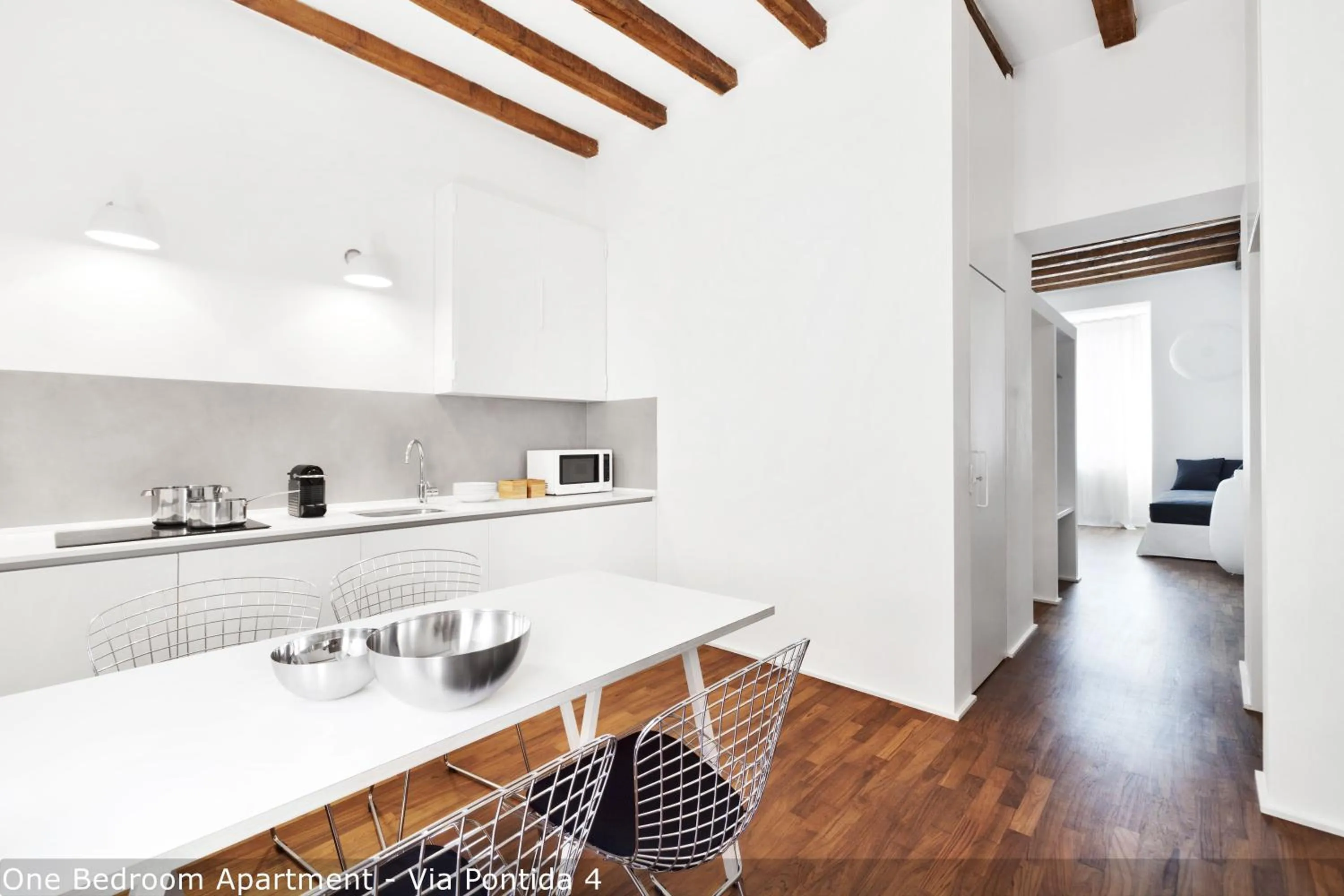 Kitchen or kitchenette in Brera Apartments in Moscova
