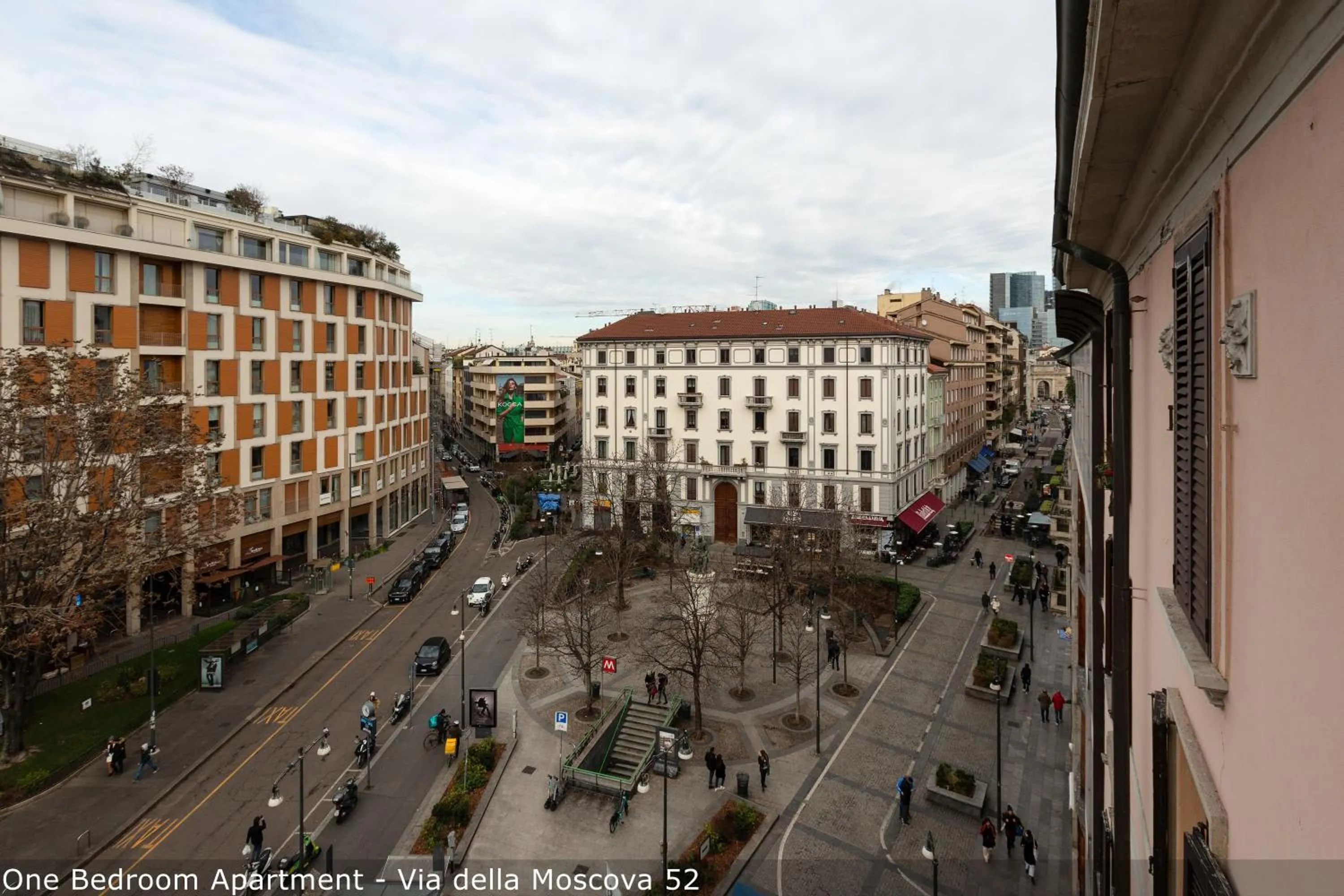 Day in Brera Apartments in Moscova