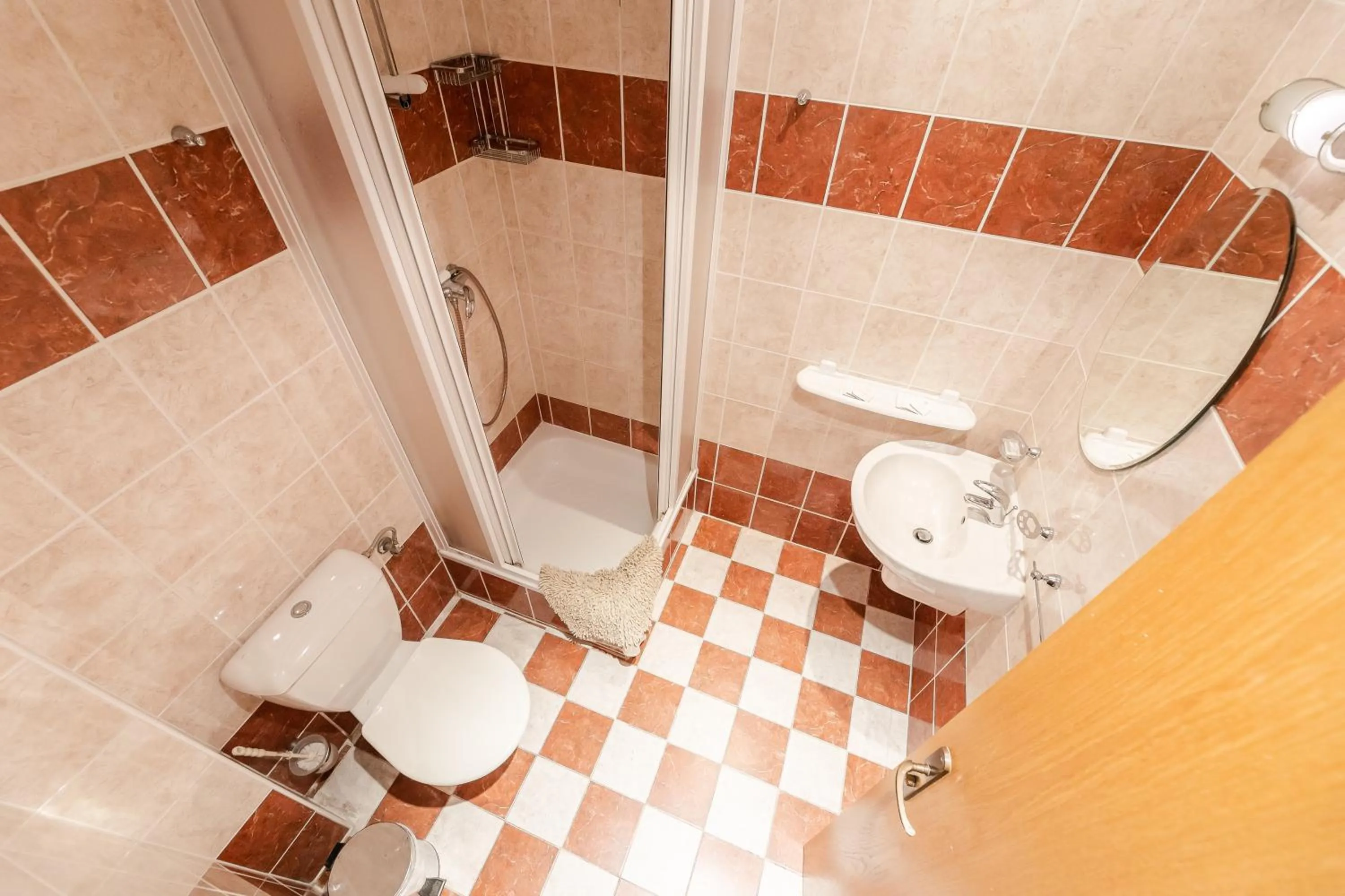 Bathroom in Hotel Perla Jizery