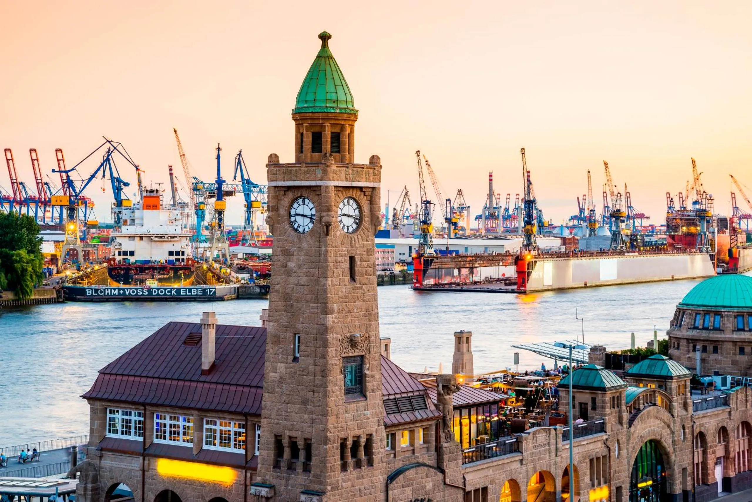 Nearby landmark in Hapimag Ferienwohnungen Hamburg