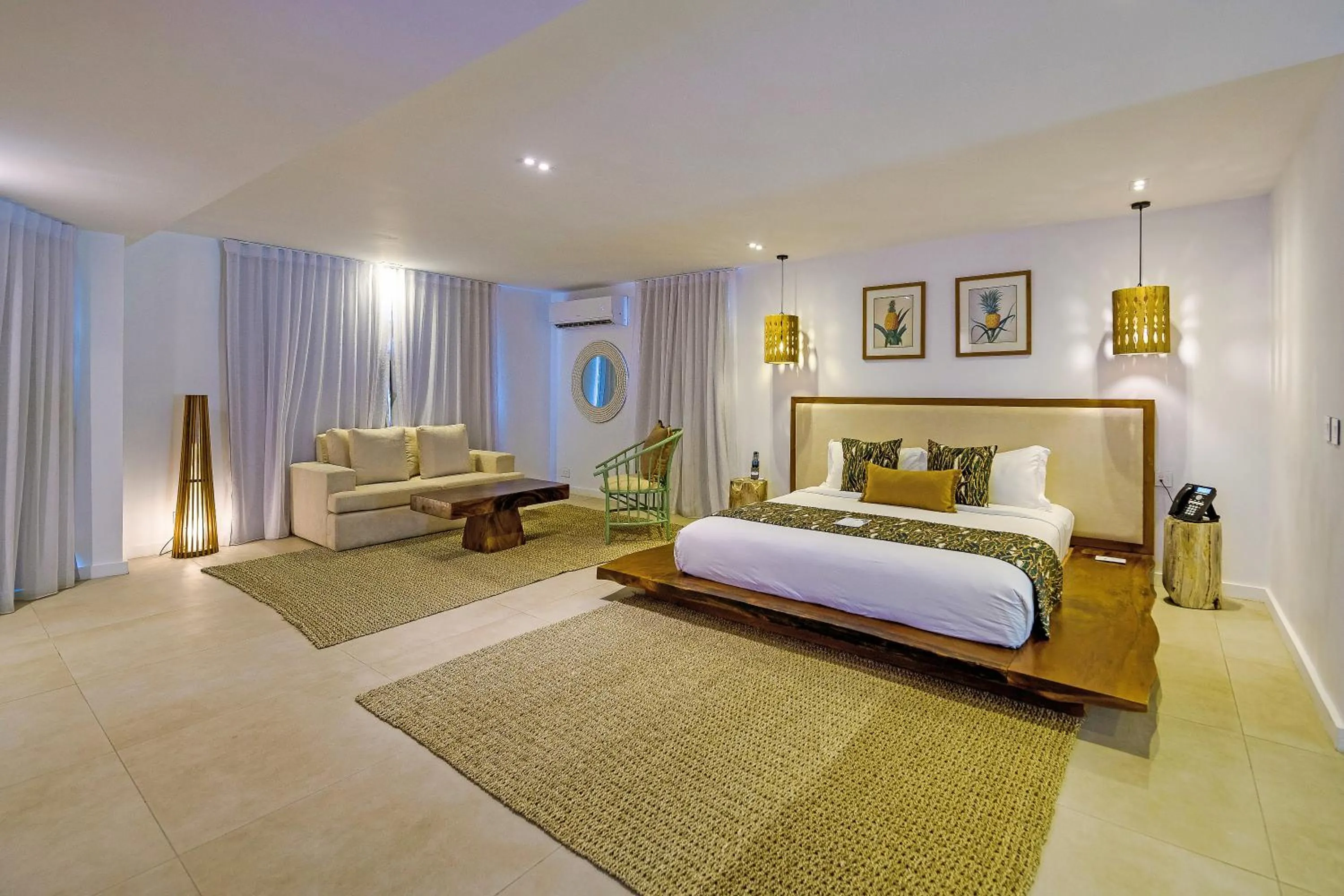 Living room, Bed in Seasense Boutique Hotel & Spa
