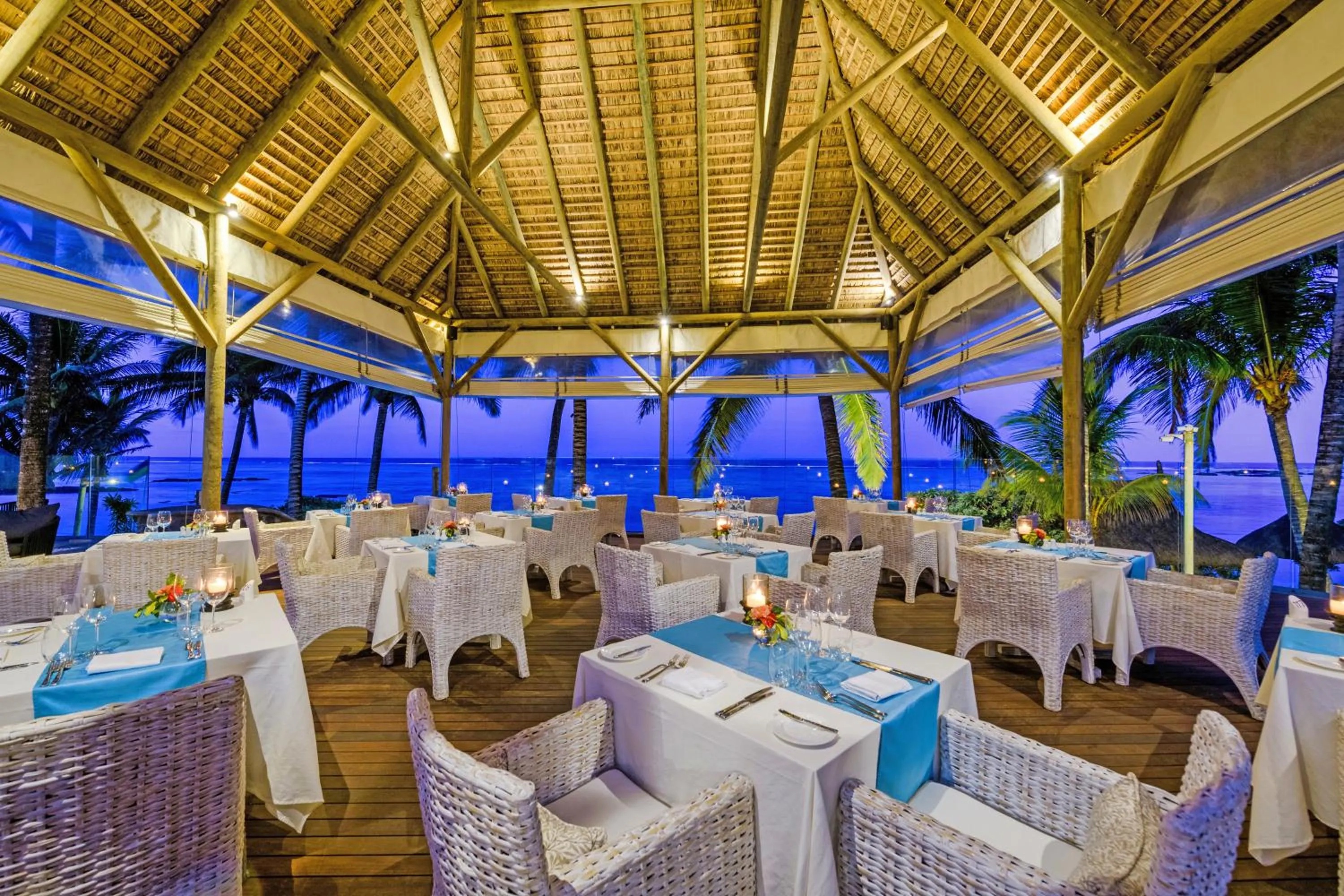 Restaurant/places to eat in Seasense Boutique Hotel & Spa