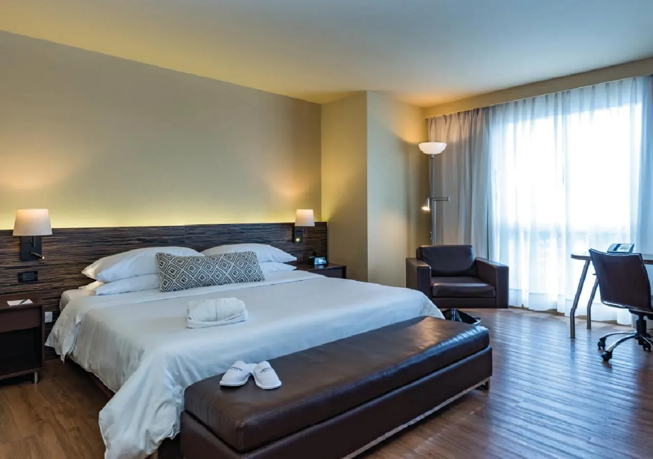 Bedroom, Bed in Movich Hotel de Pereira