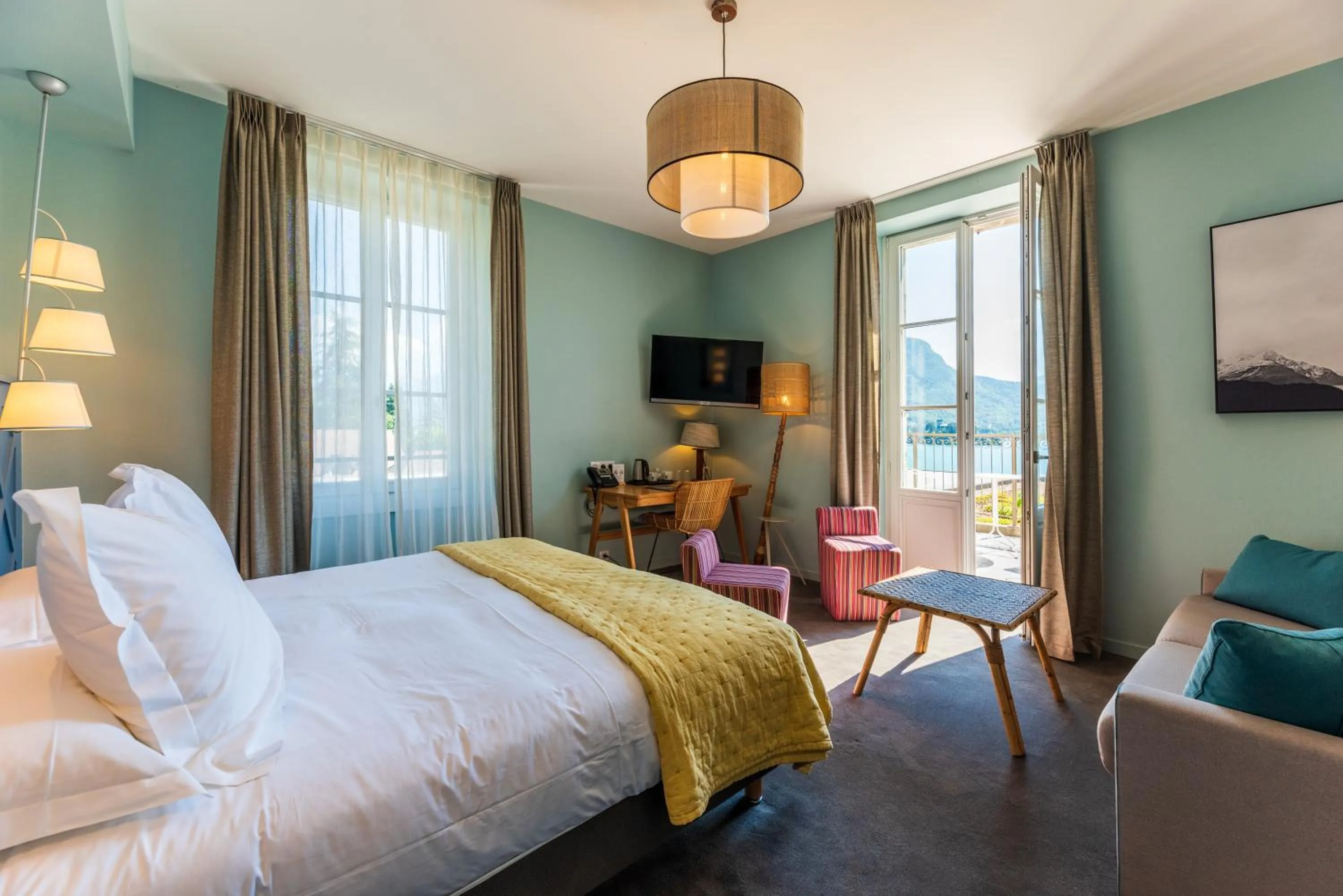 Photo of the whole room, Bed in Hôtel Beau Site Talloires B SPA