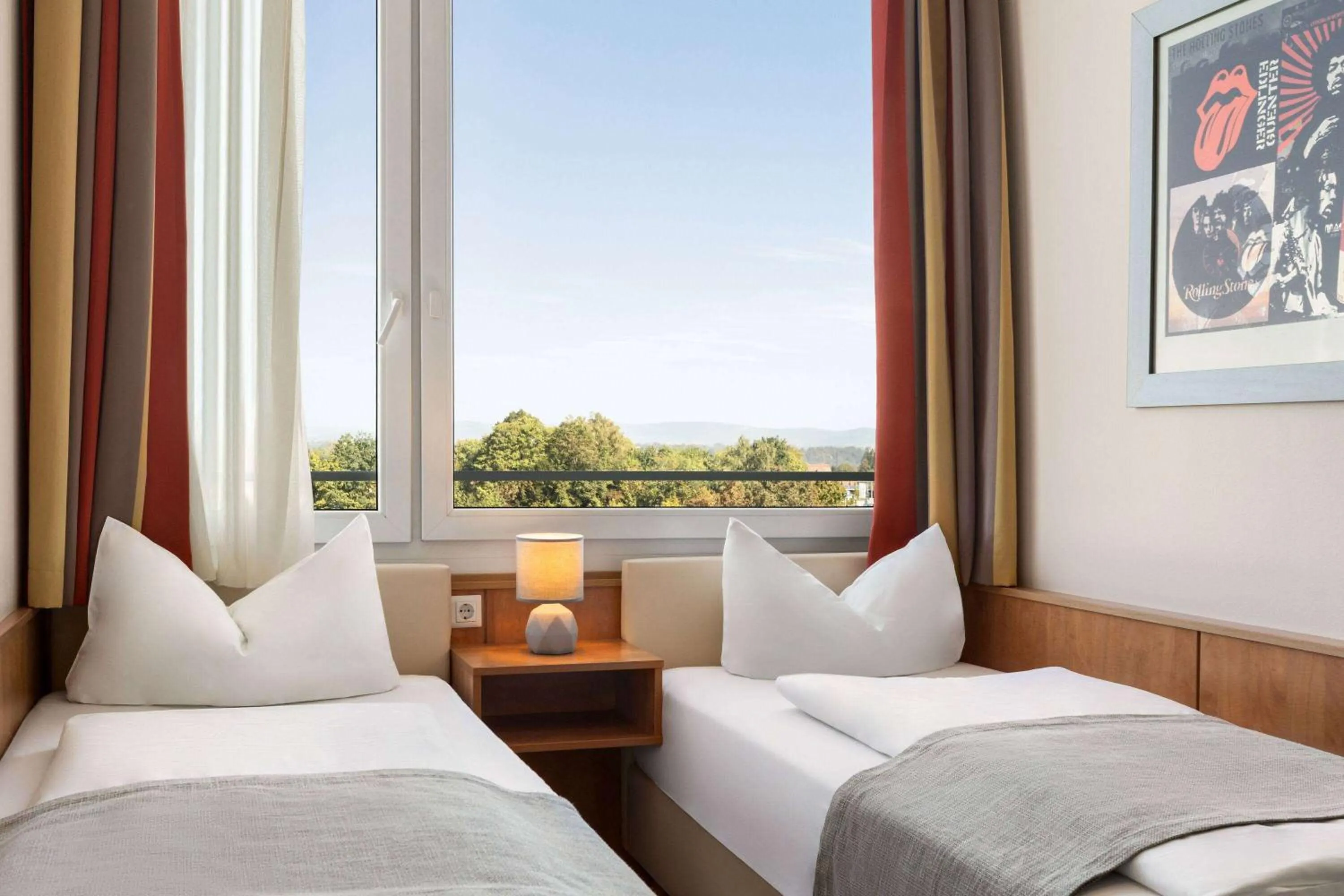 Photo of the whole room, Bed in Amedia Express Passau, Trademark Collection by Wyndham