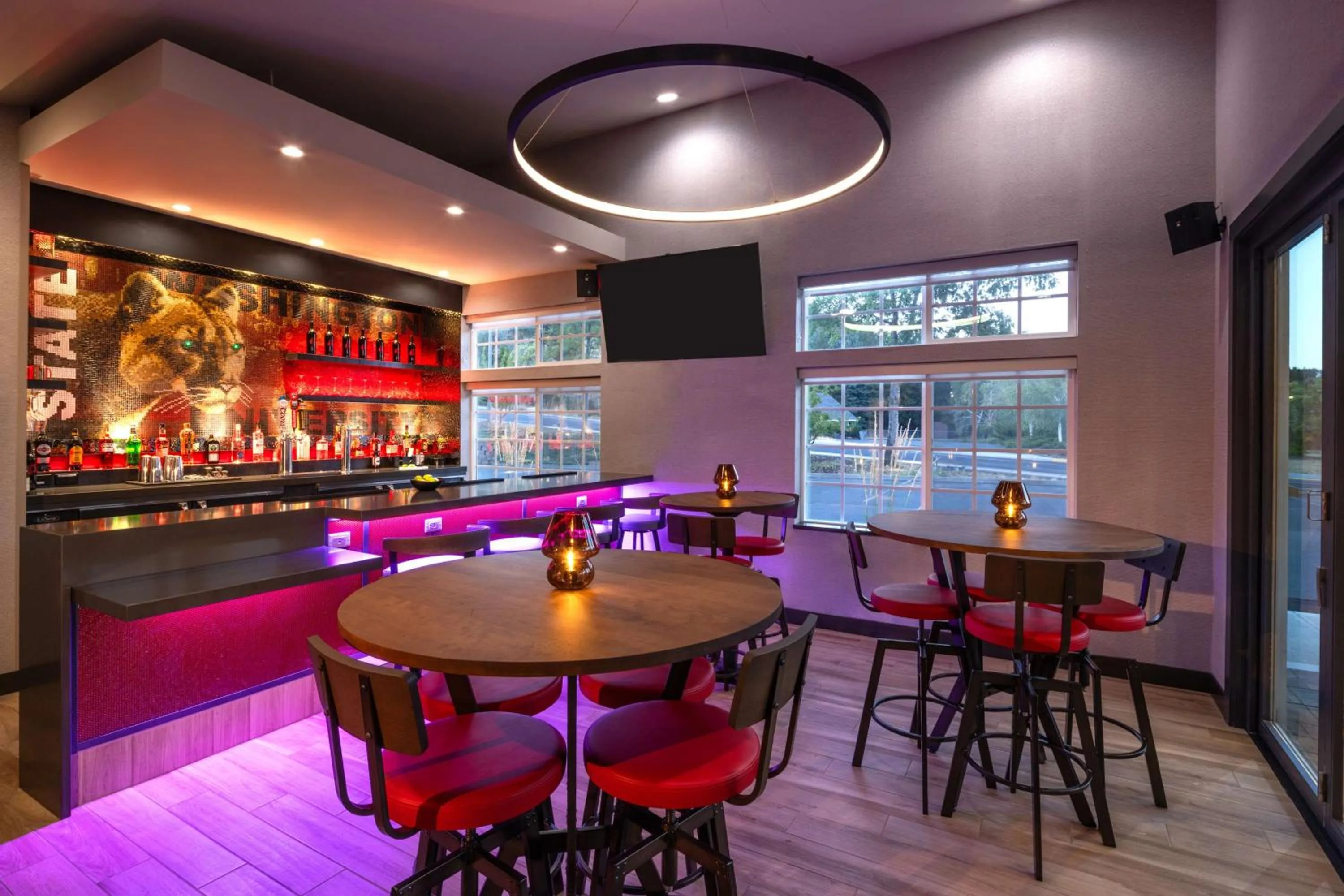 Restaurant/places to eat in Hampton Inn Pullman