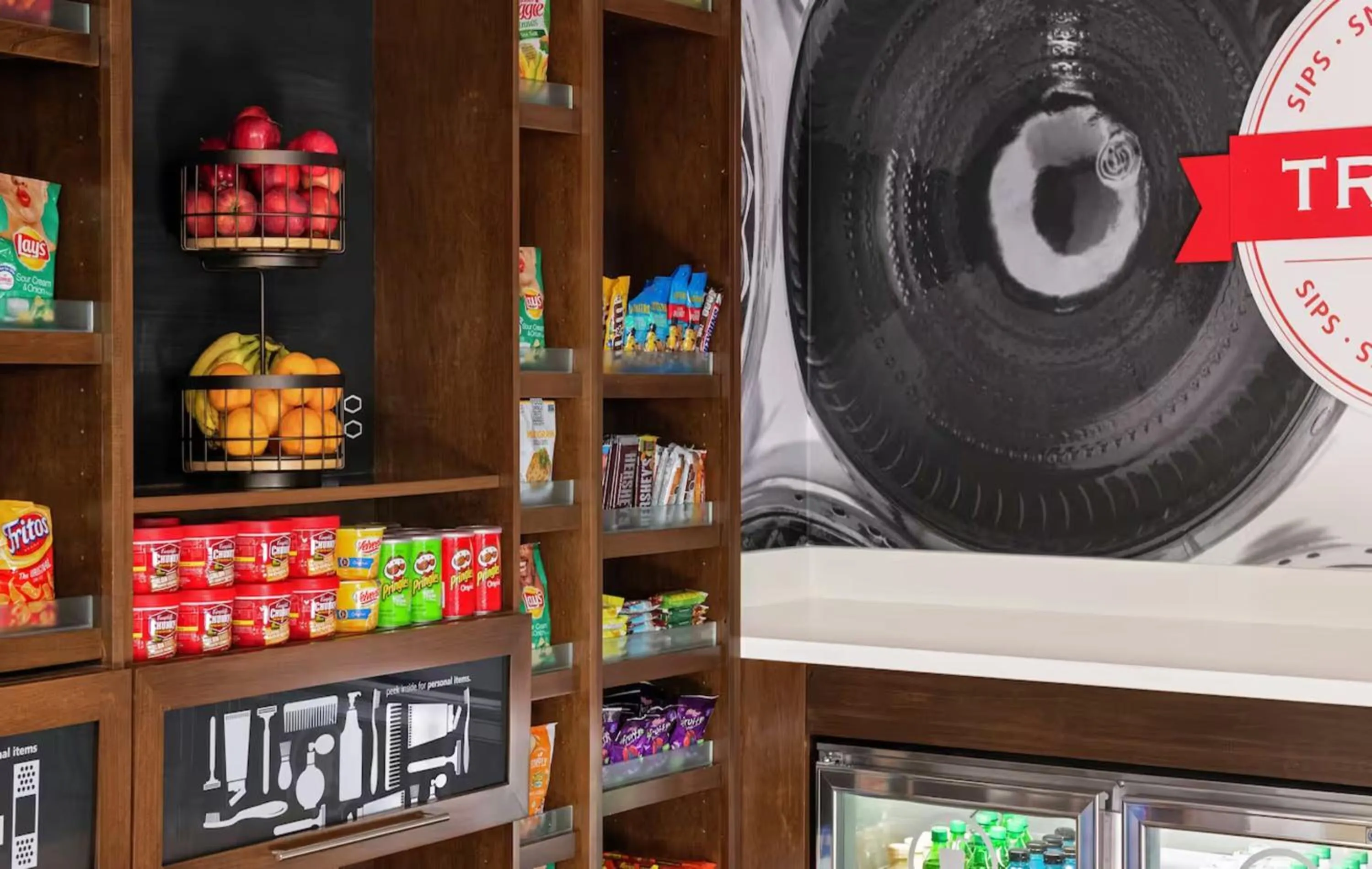 Supermarket/grocery shop in Hampton Inn Pullman