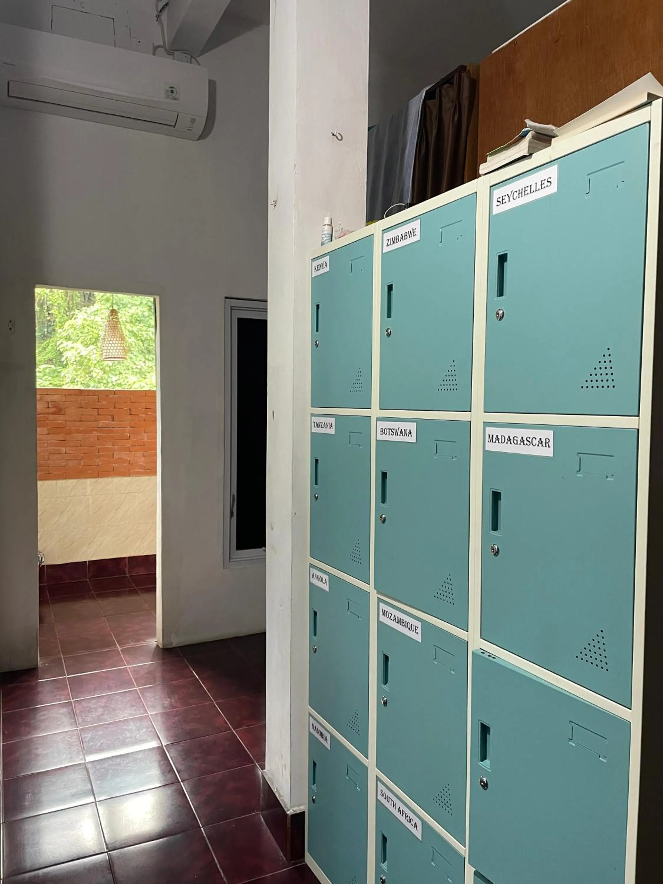 Bedroom in WW Backpackers