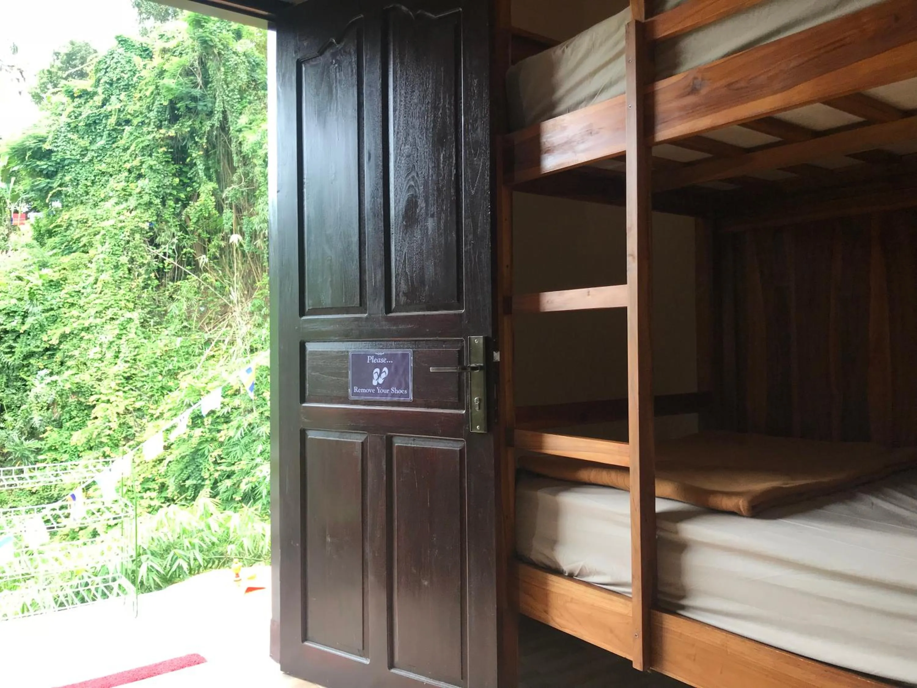 bunk bed, Bed in WW Backpackers