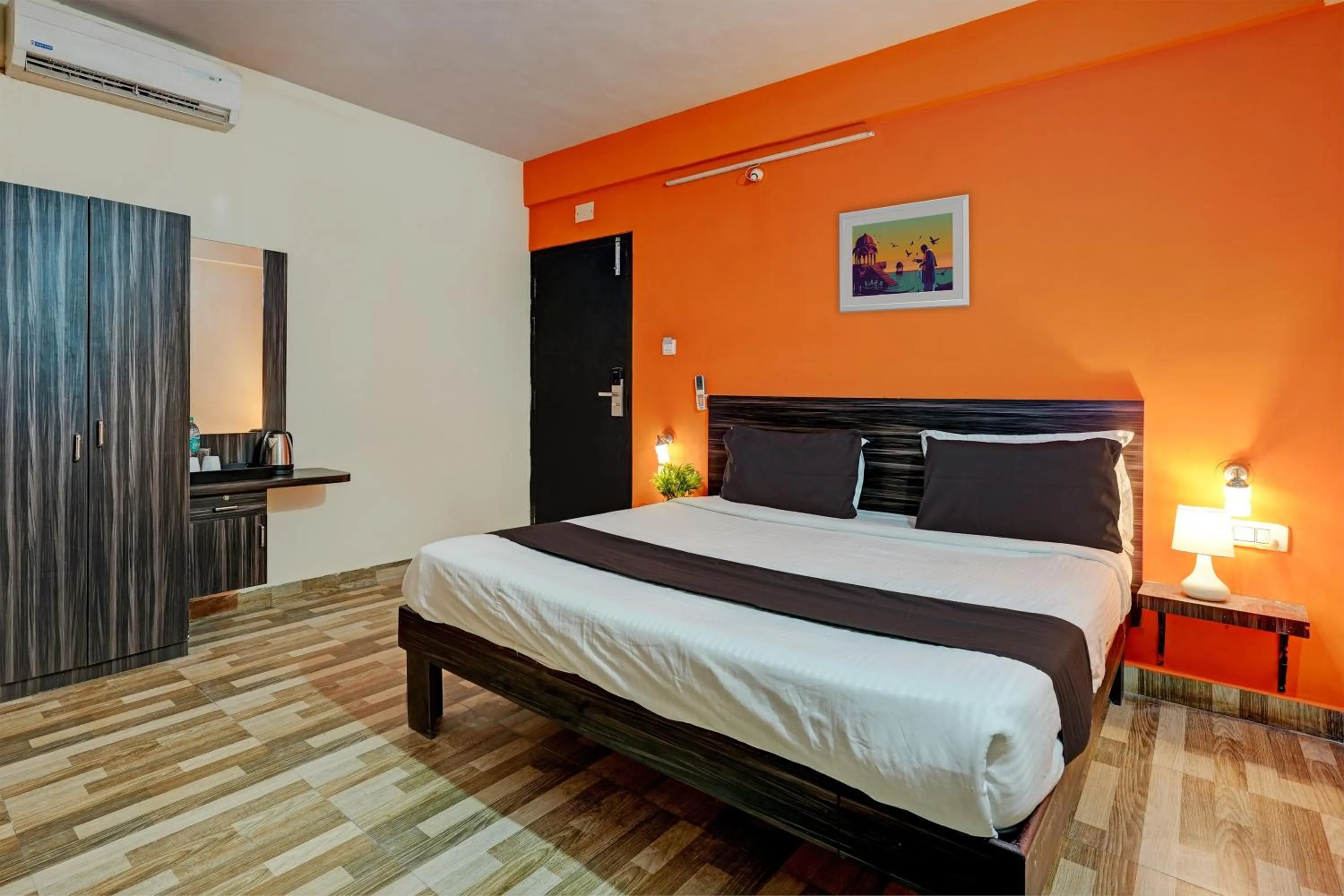 Bedroom, Bed in Hotel O PMR Hotel