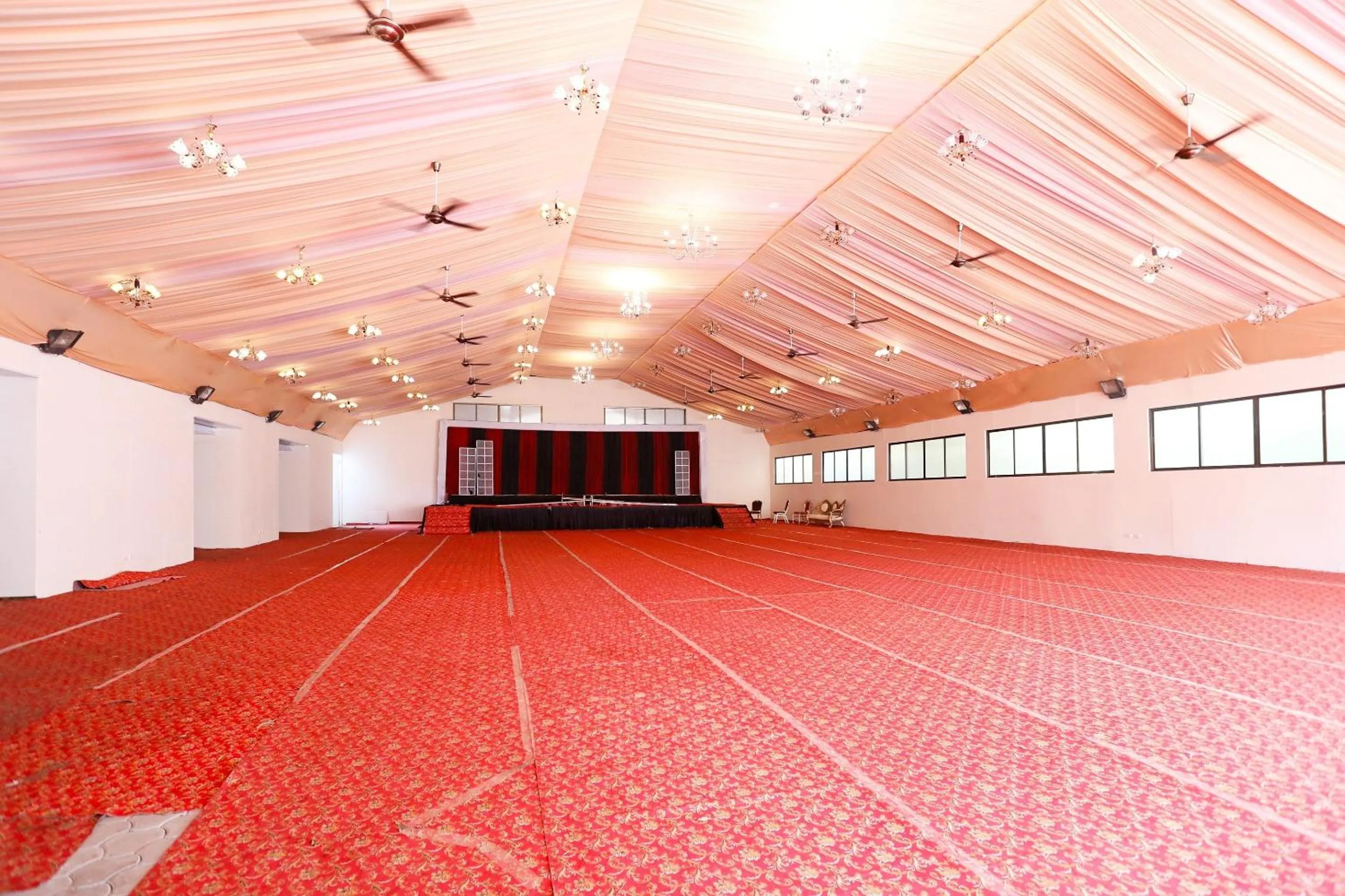 Banquet/Function facilities in Hotel O 10671 Hotel Sai Prem