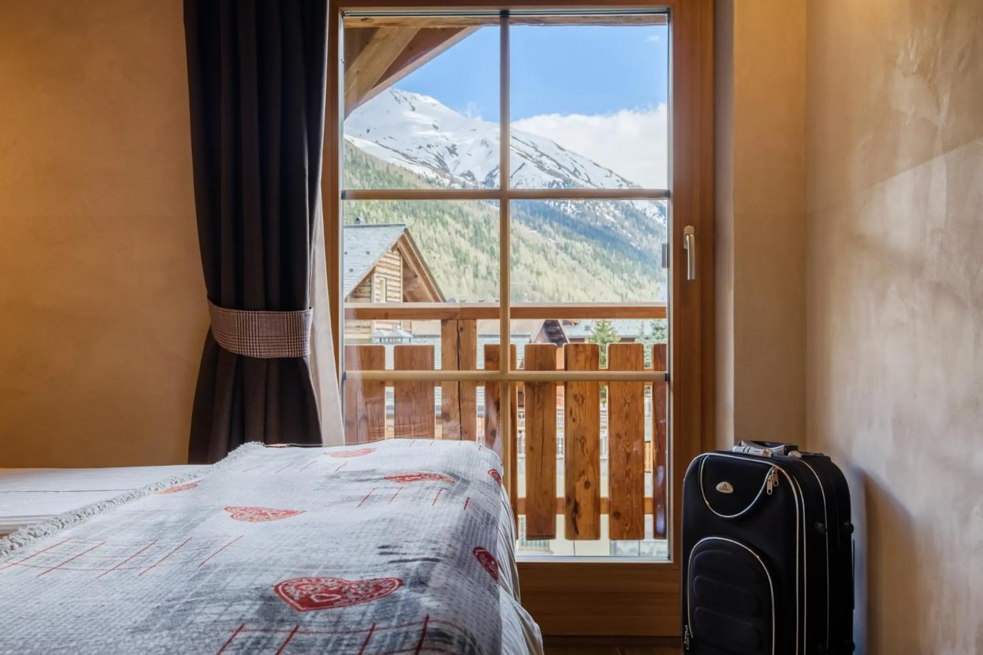 Bedroom, Bed in Chalet Bellavista