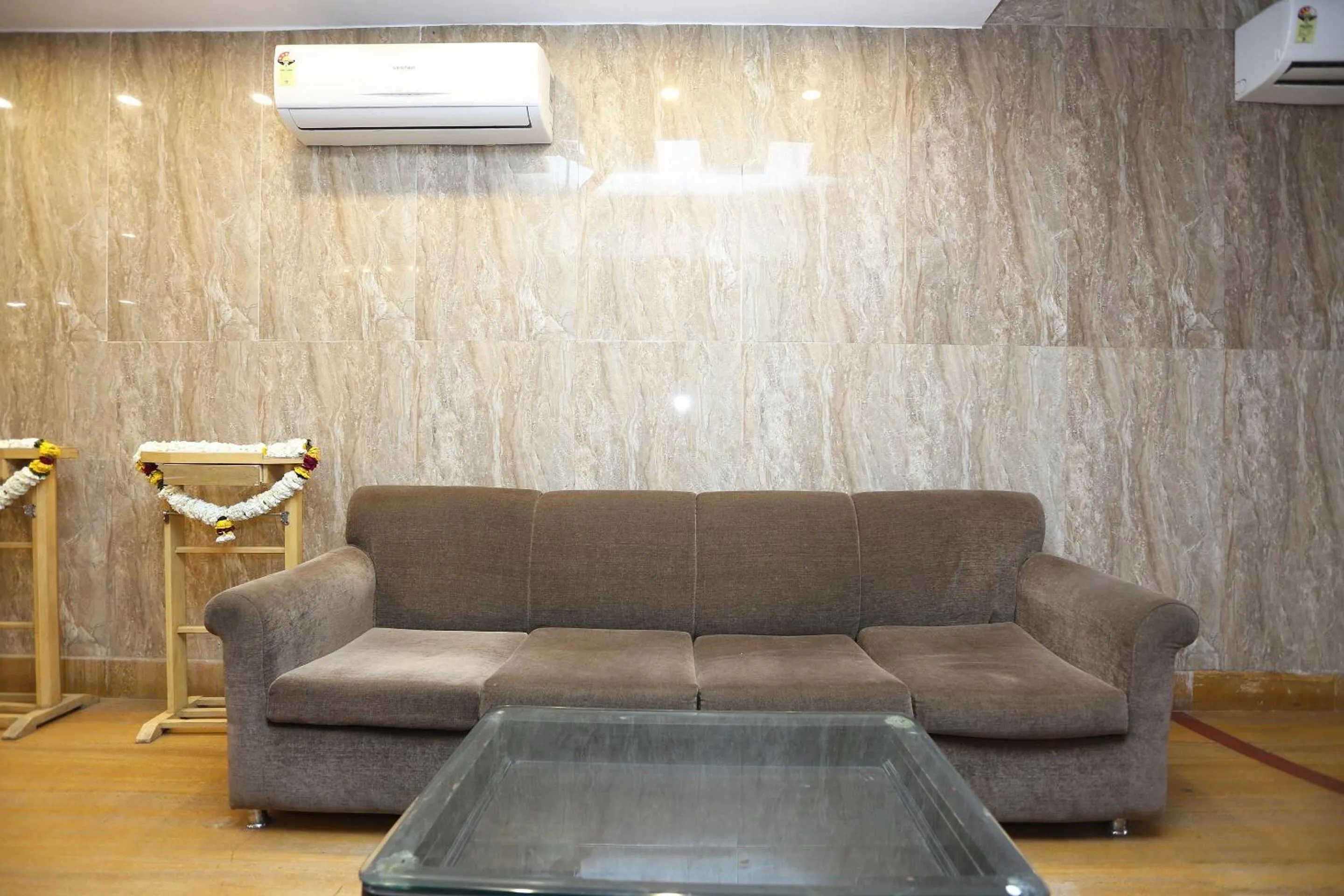 Lobby or reception in Super Hotel O The Avenue Residency