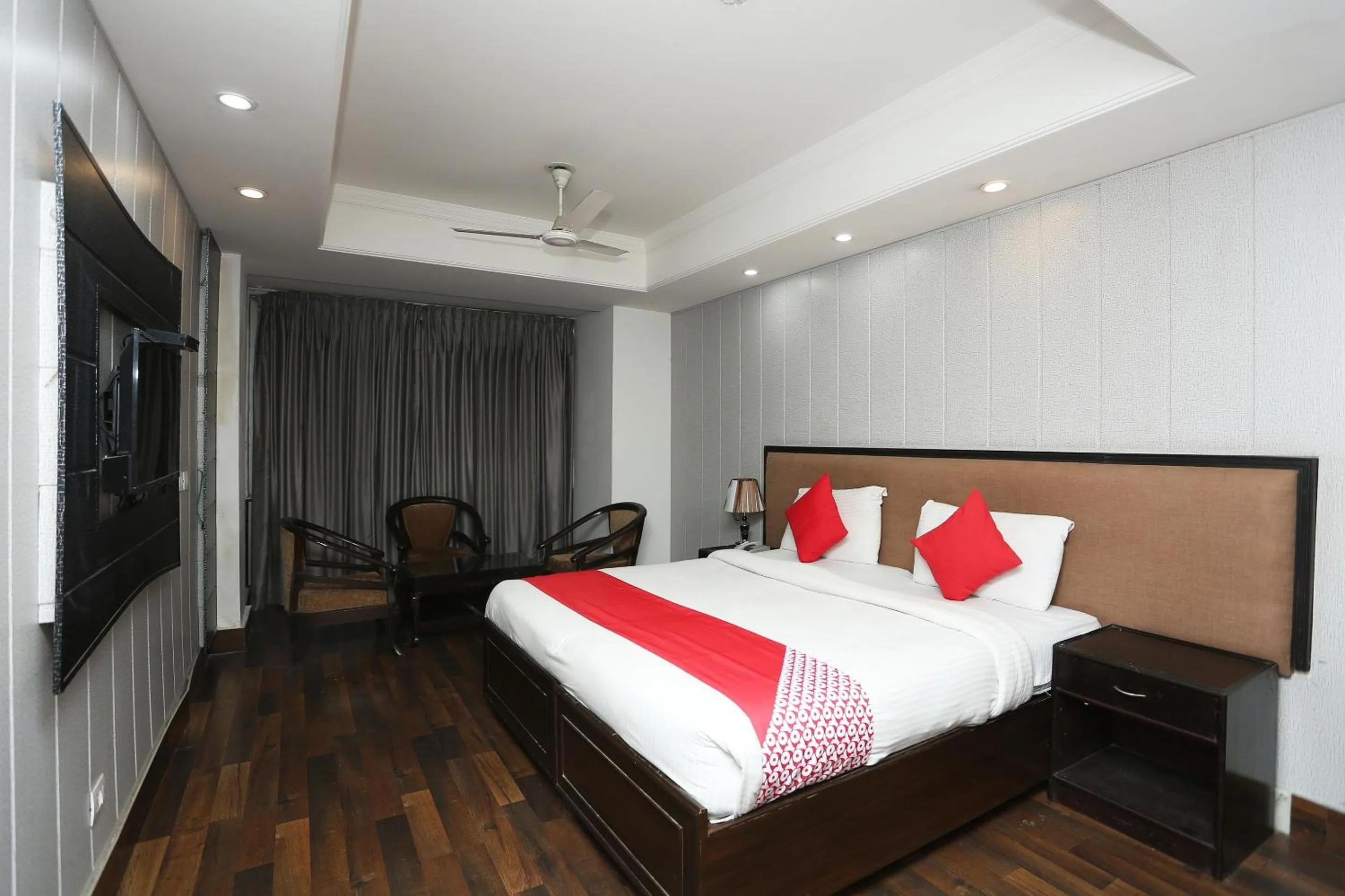 Bedroom, Bed in Super Hotel O The Avenue Residency