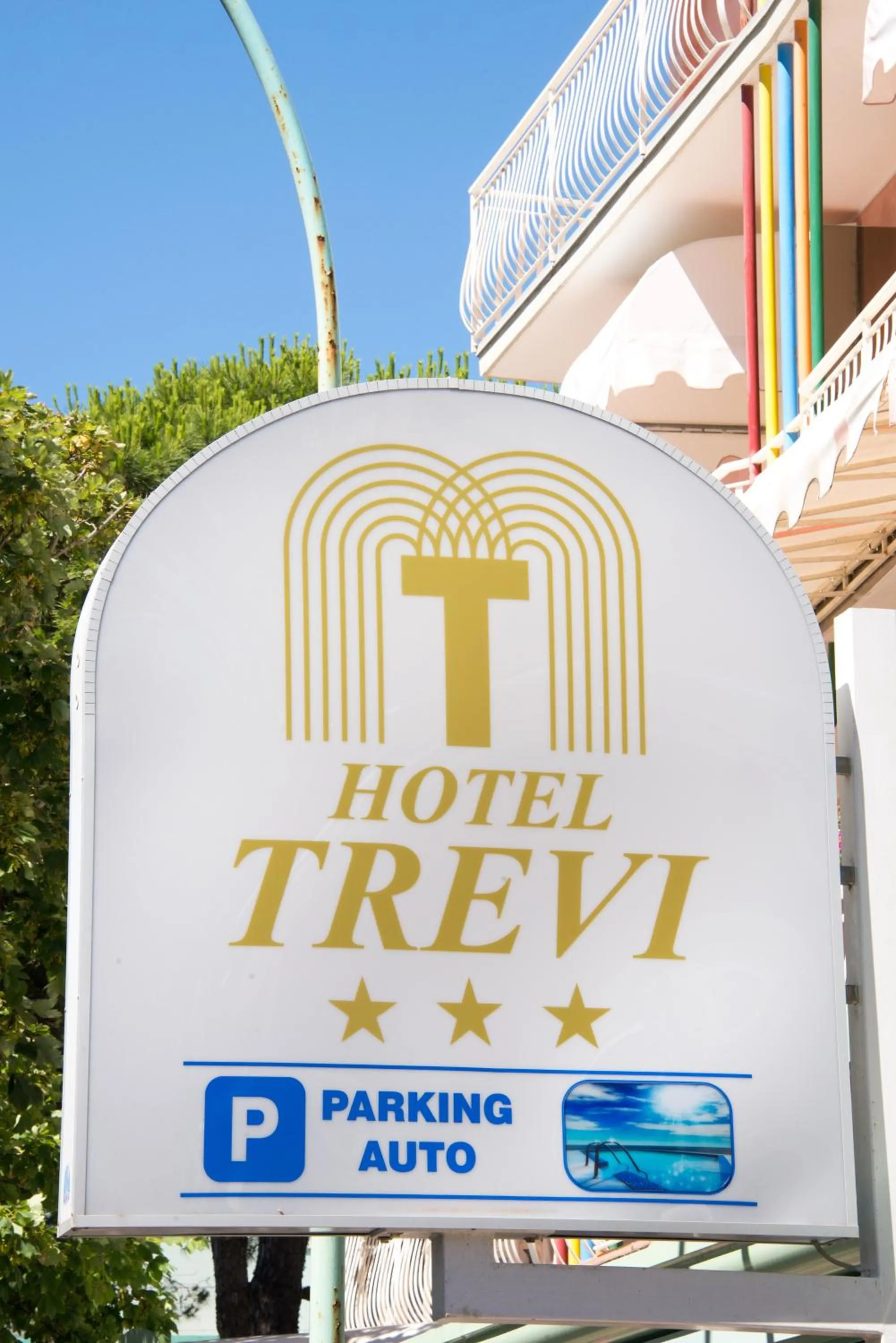 Property logo or sign in Hotel Trevi